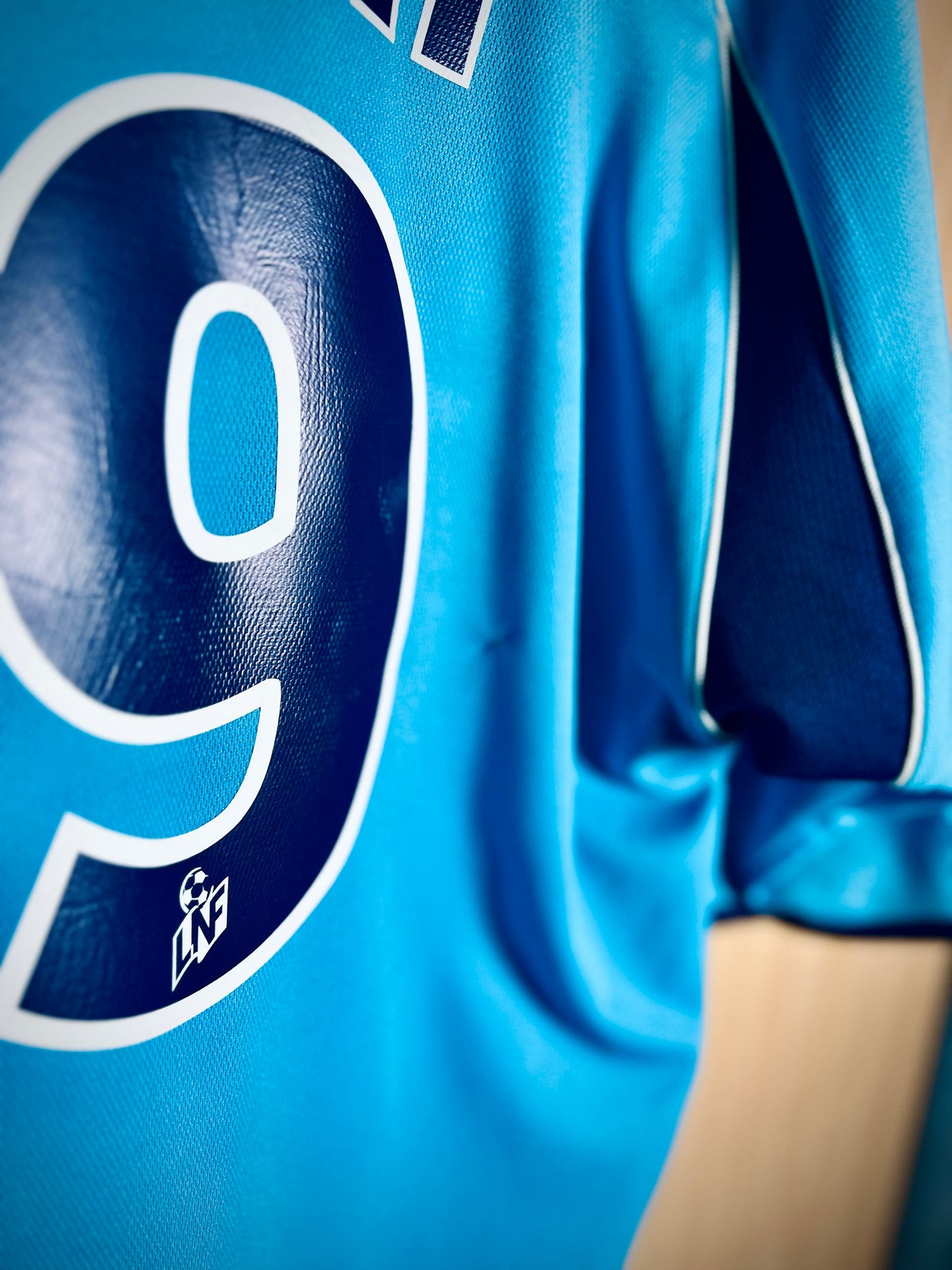 Olympique Marseille 2000-01 Away Ligue 1 Shirt WEAH #29