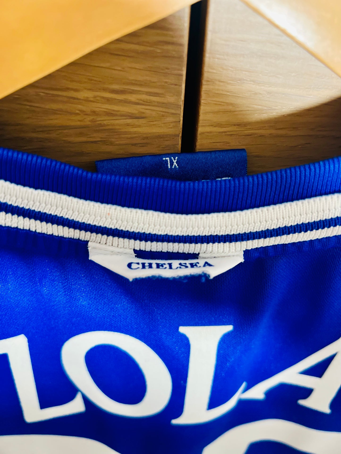 Chelsea 1999-01 Home FA Cup Shirt Zola #25