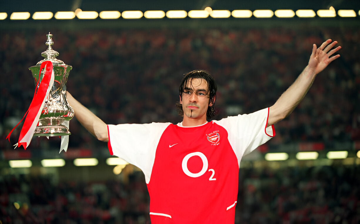 Arsenal 2002-04 Home FA Cup Shirt Pires #7