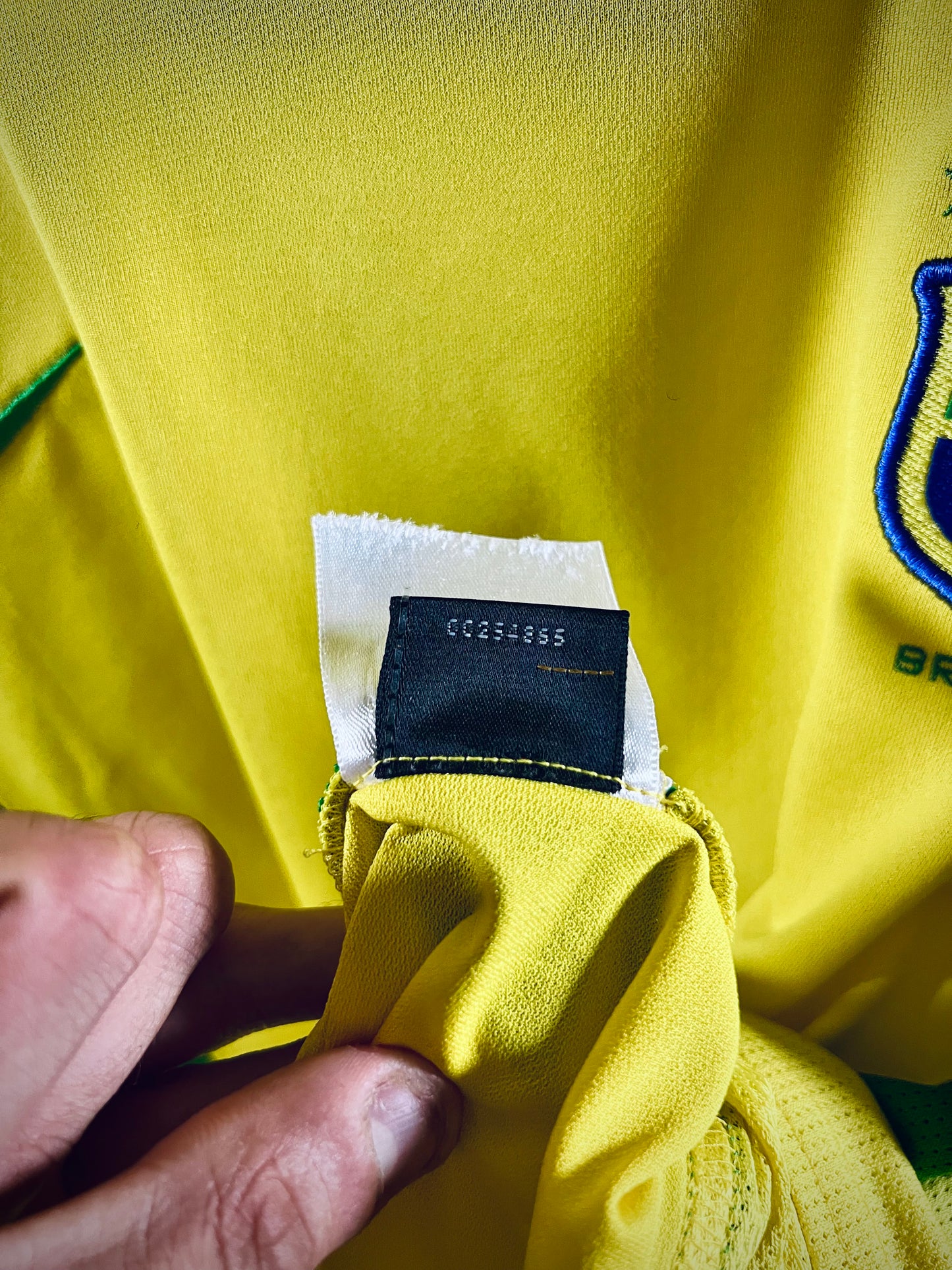 Brazil 2002-04 Home Shirt CAFU #2