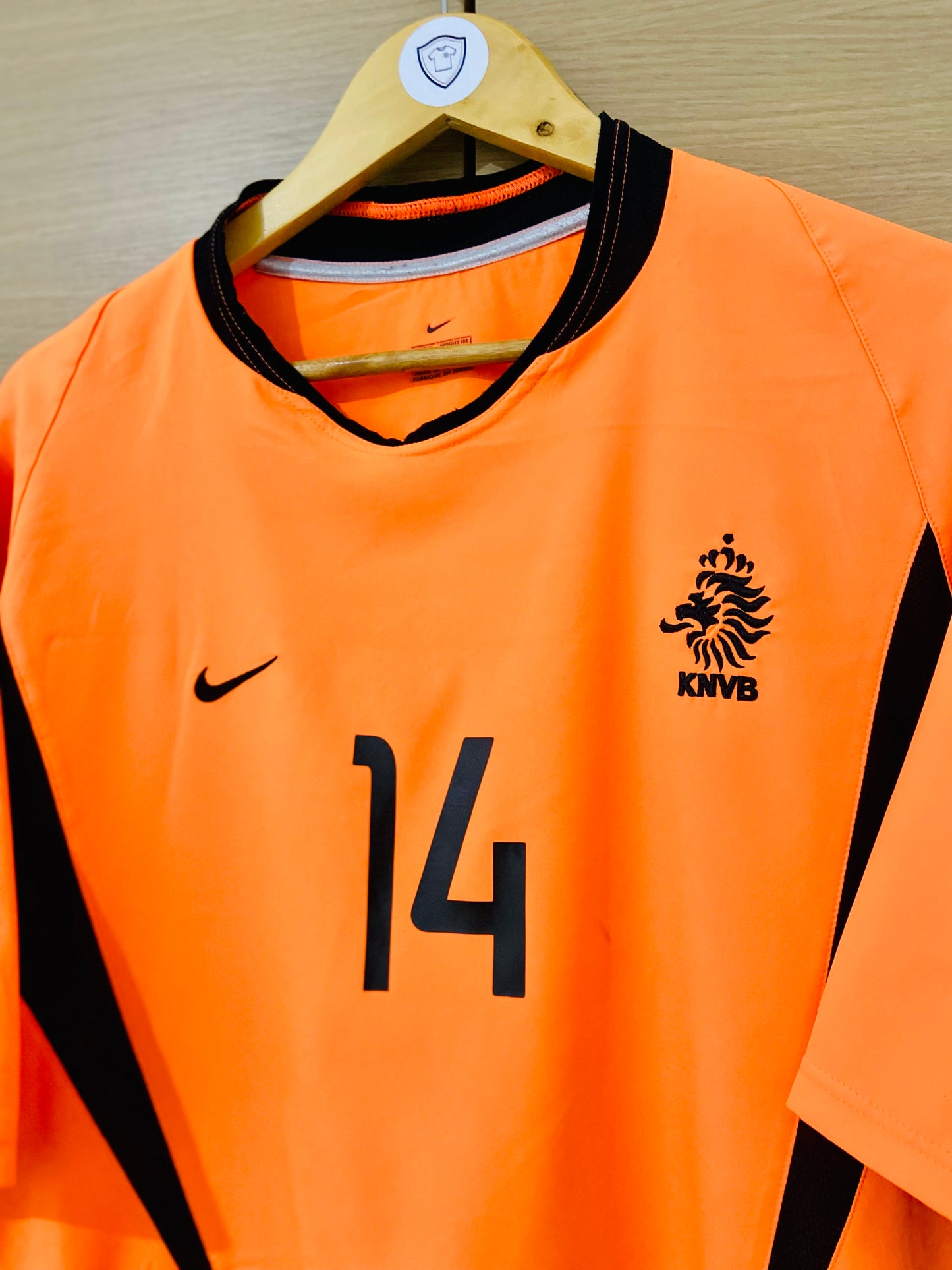 Netherlands 2002 Home Robben #14