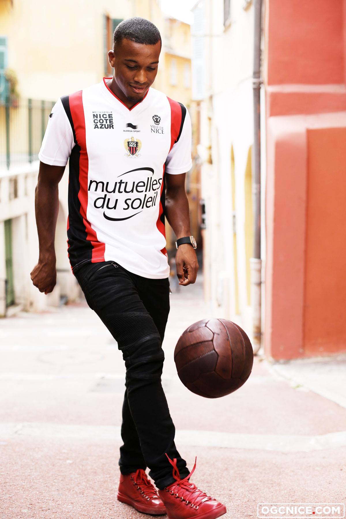 OGC Nice 2015-16 Player Issue Away Shirt Eysseric #10