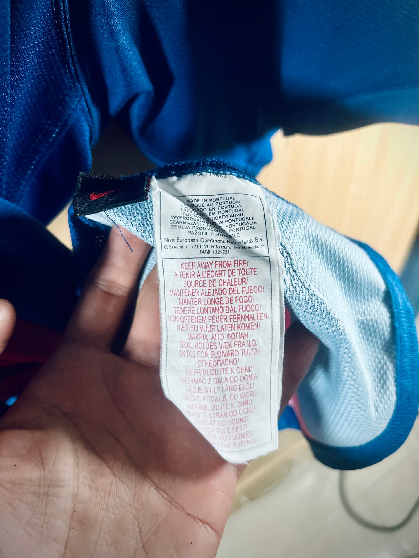 Barcelona 2006-07 Home Shirt Ronaldinho #10