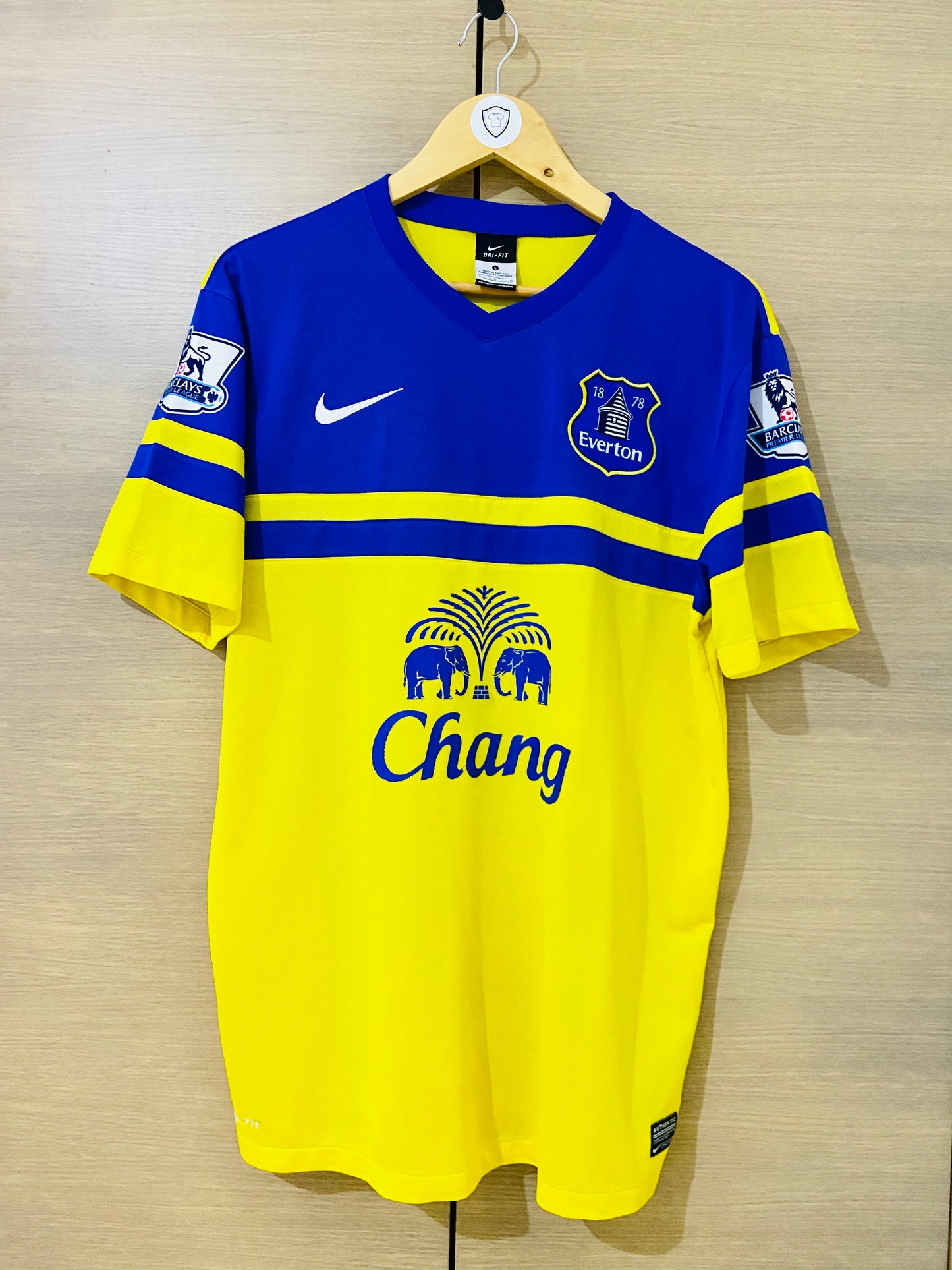 Everton 2013-14 Away Shirt Jagielka #6