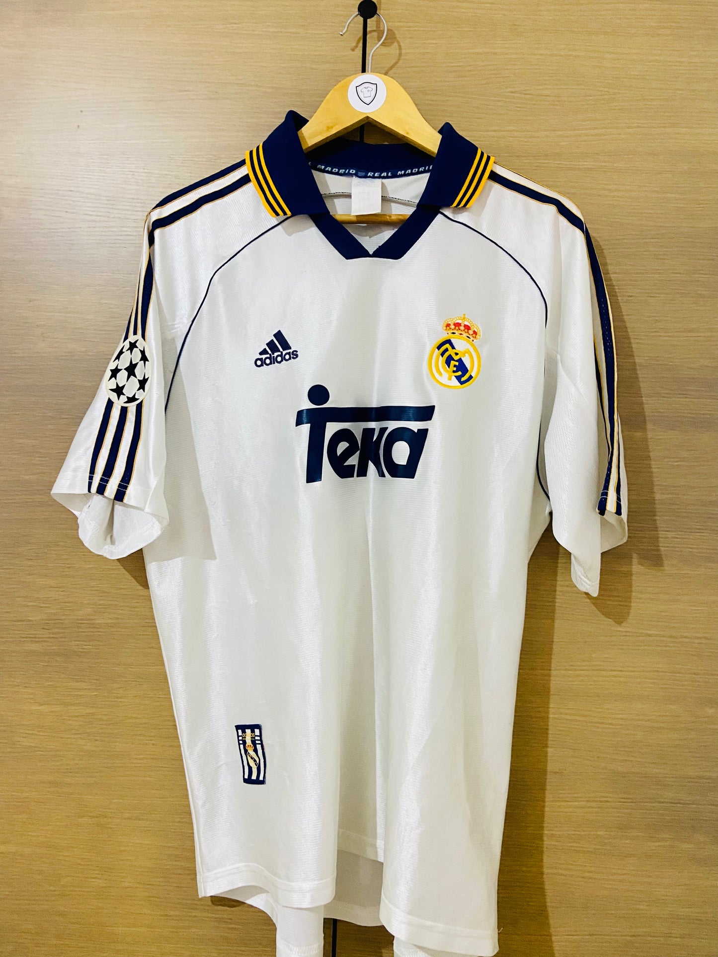 Real Madrid 1999-00 Home Champions League Shirt Etoo #16