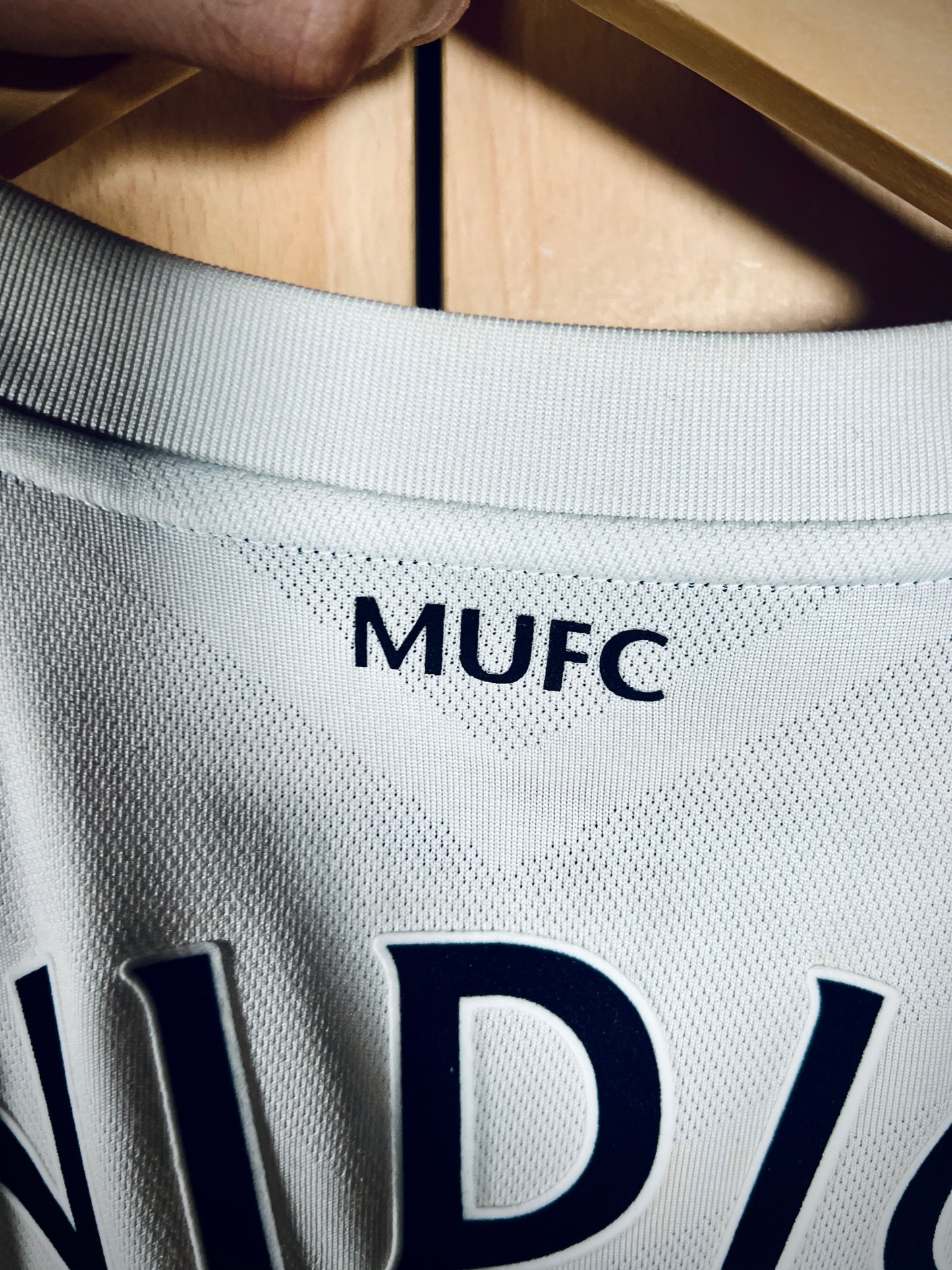 Manchester United 2010-11 Away PL Shirt VIDIC #15