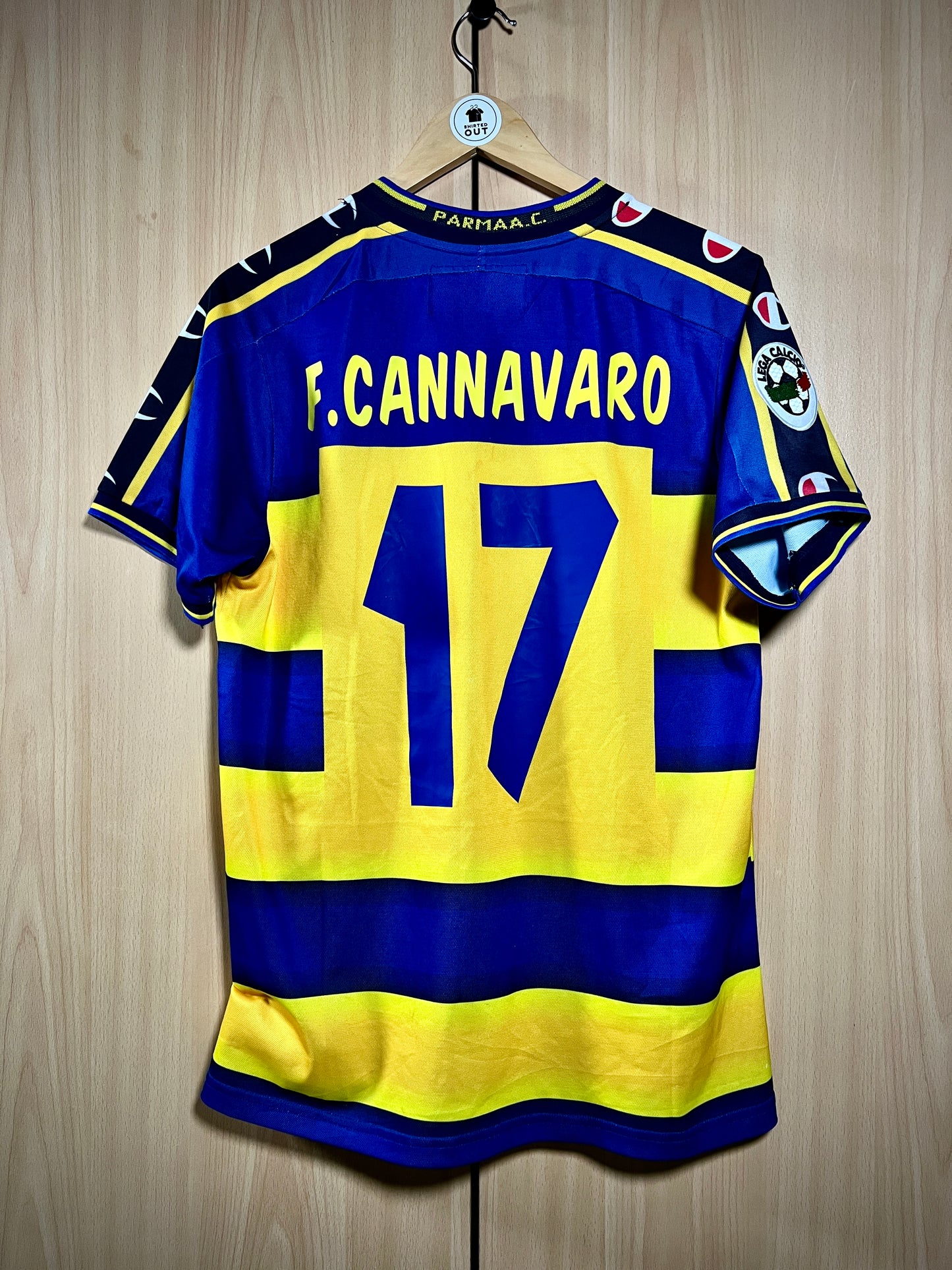 Parma 2001-02 home Calcio Shirt CANNAVARO #17