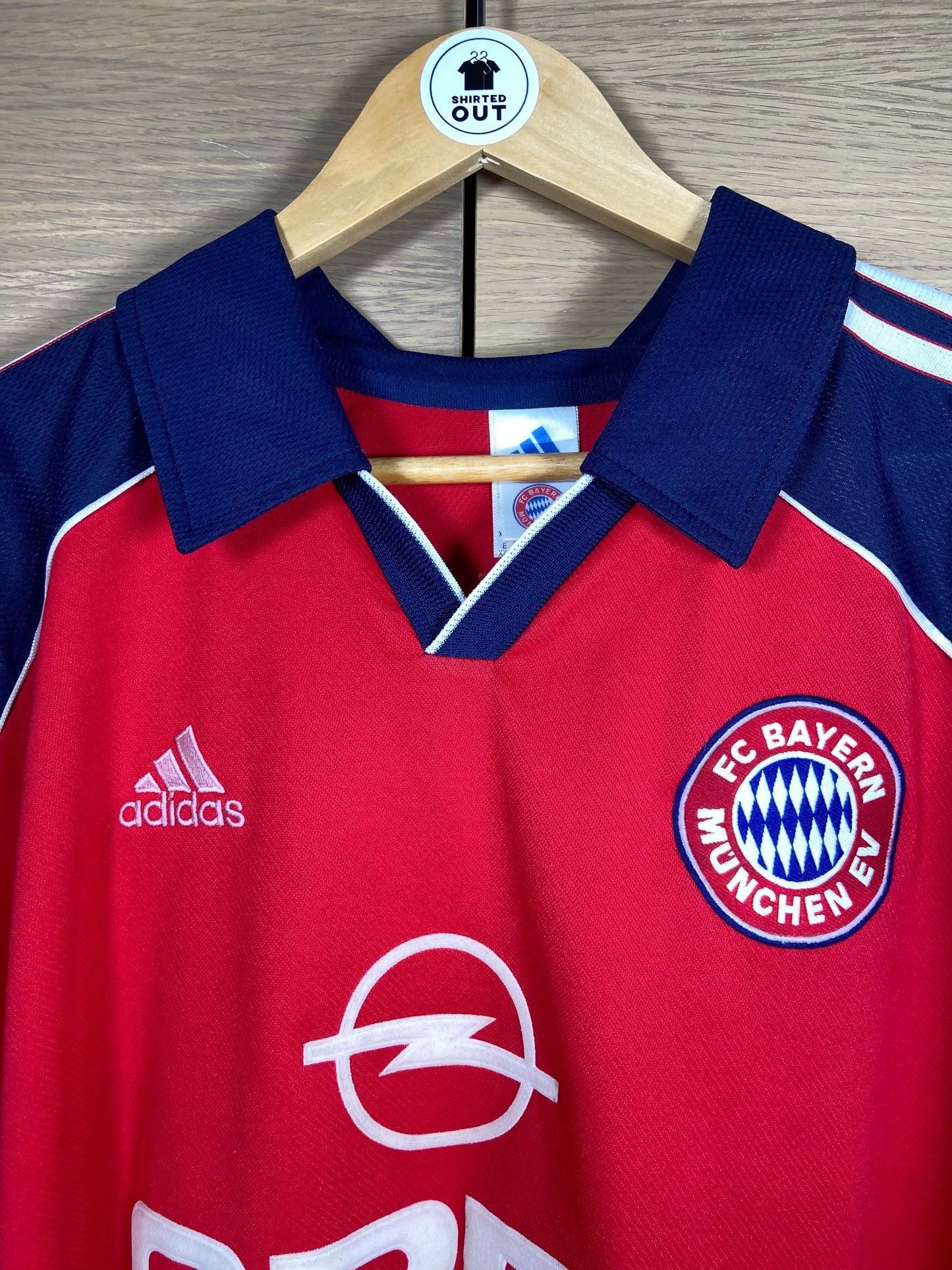 Bayern Munich 1999-01 Home Bundesliga Shirt Effenberg #11