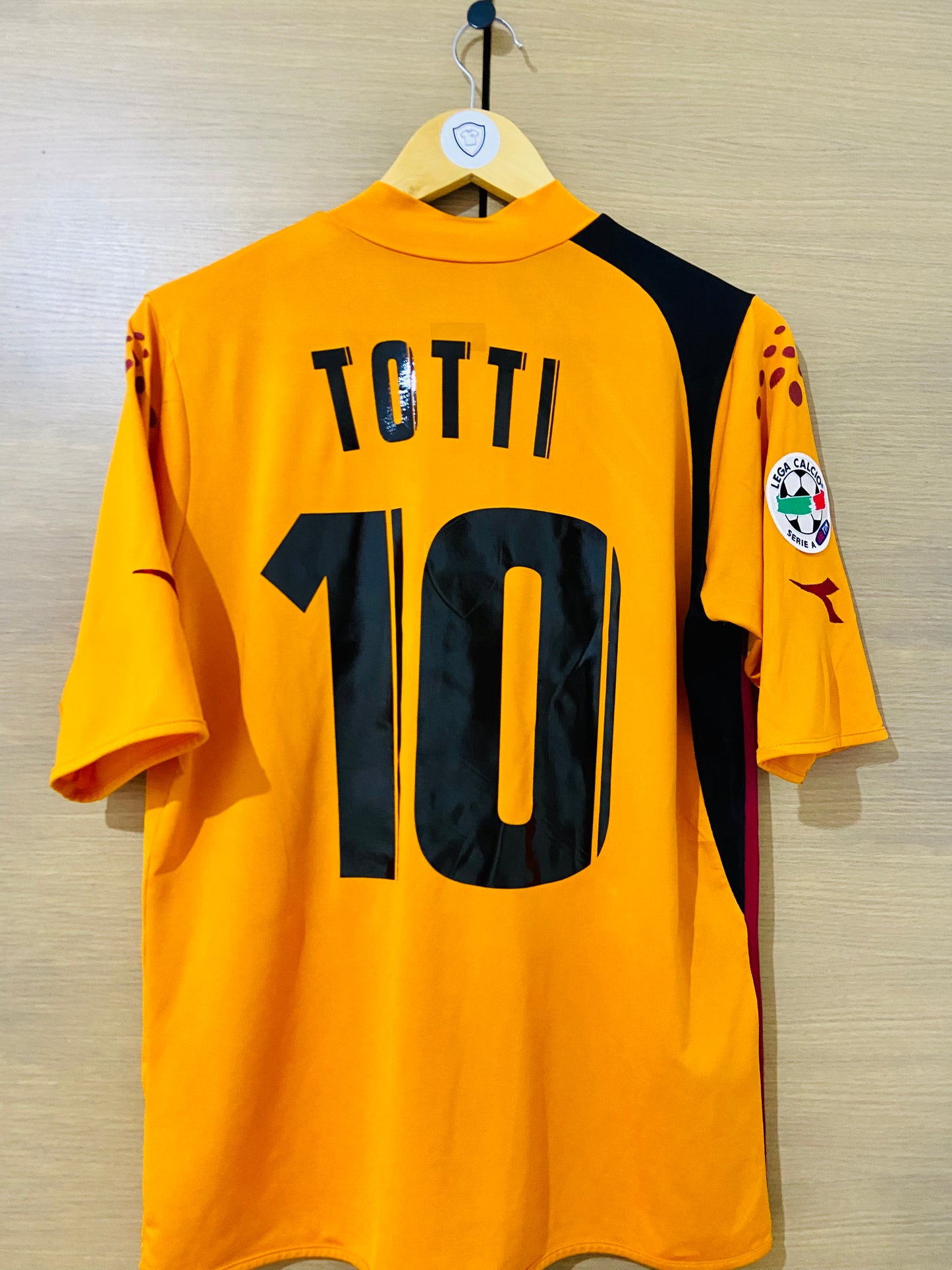 As Roma 2005-06 Third Shirt Totti #10