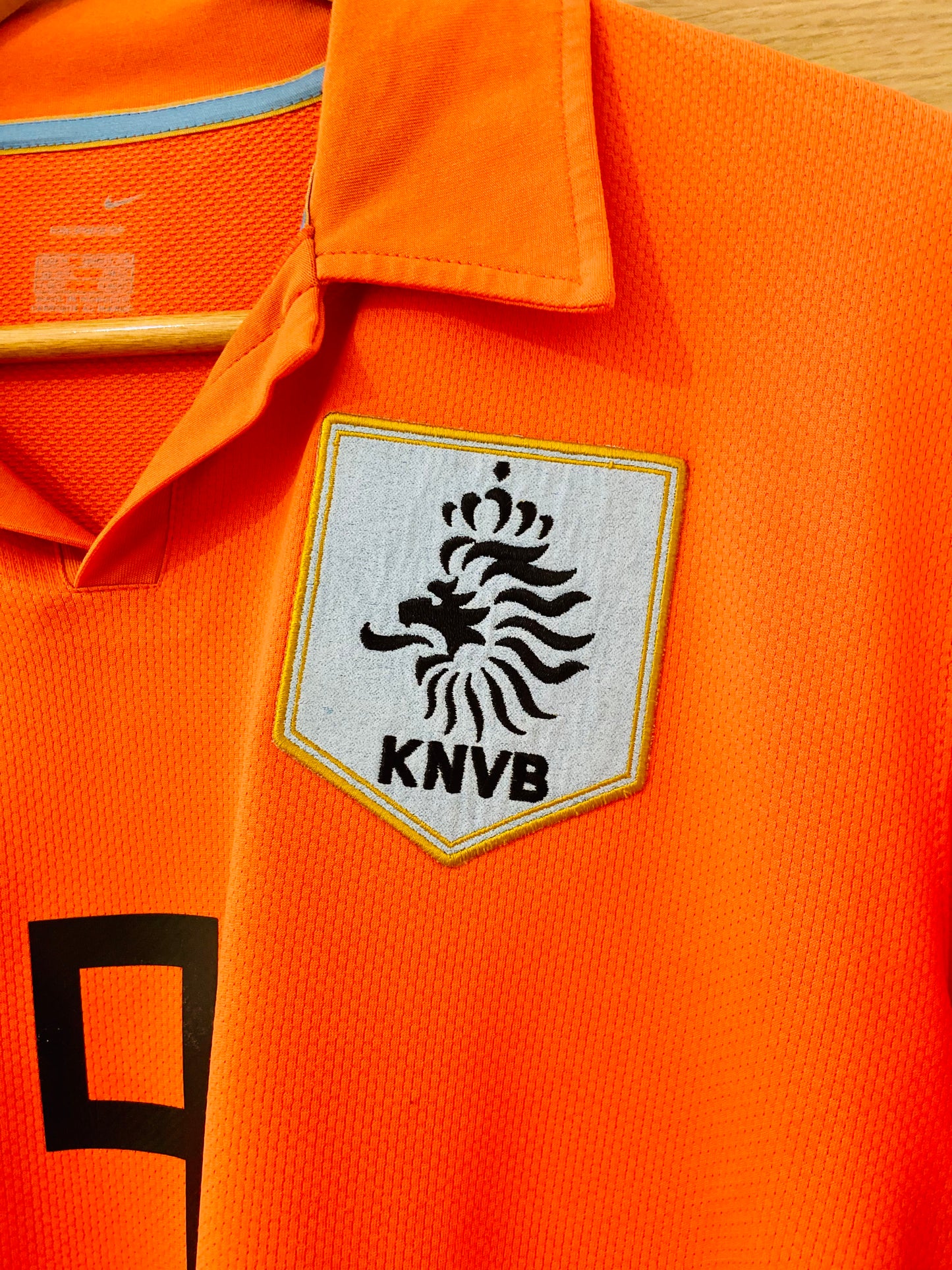 Netherlands 2006 World Cup Home Shirt Van Nistelrooy #9