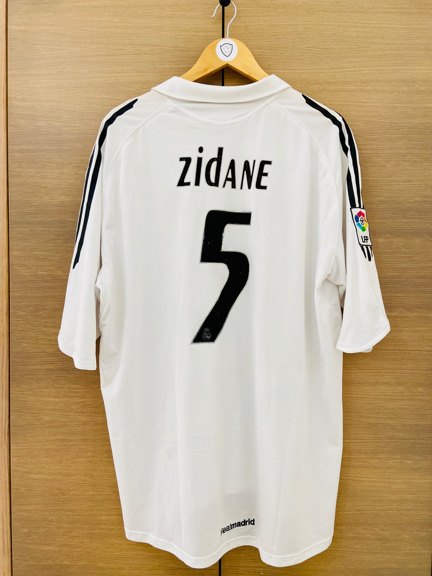 Real Madrid 2005-06 Home Shirt Zidane #5