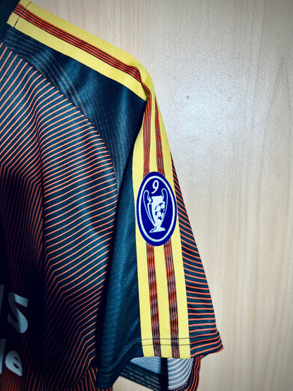 Real Madrid 2003-04 GK Shirt CASILLAS #1