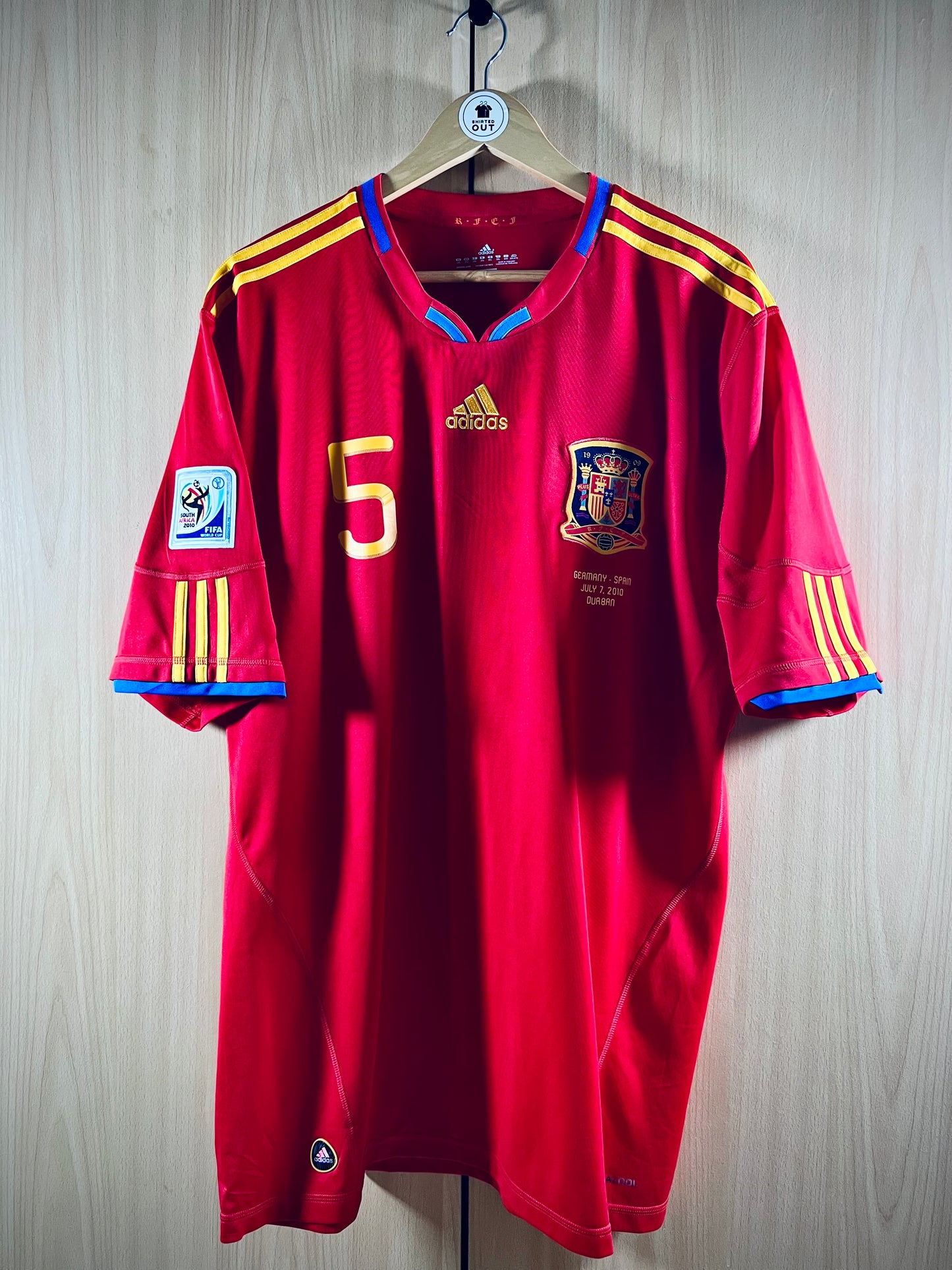 Spain 2010 Home WC Shirt PUYOL #5