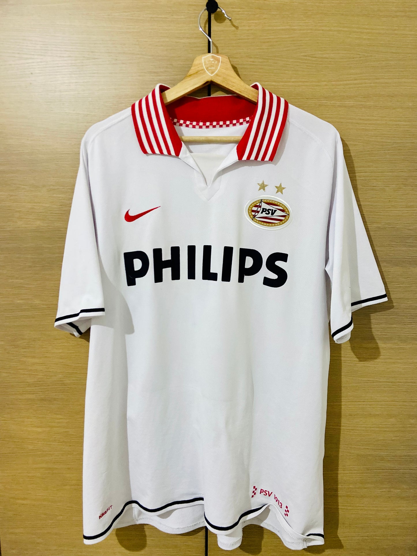 PSV Eindhoven 2007-09 Away Shirt