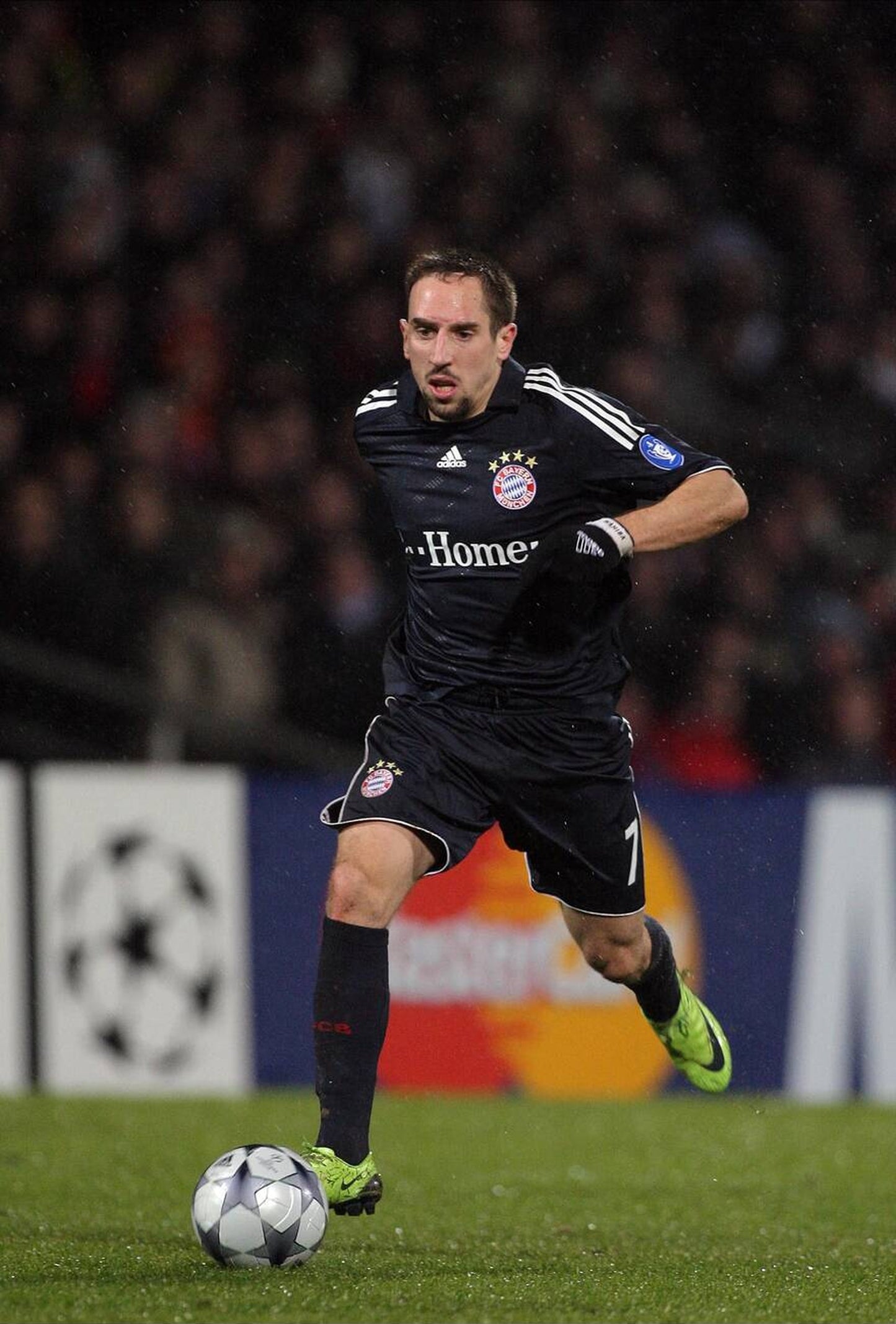 Bayern  Munich 2008-09 Away Shirt Ribéry #7