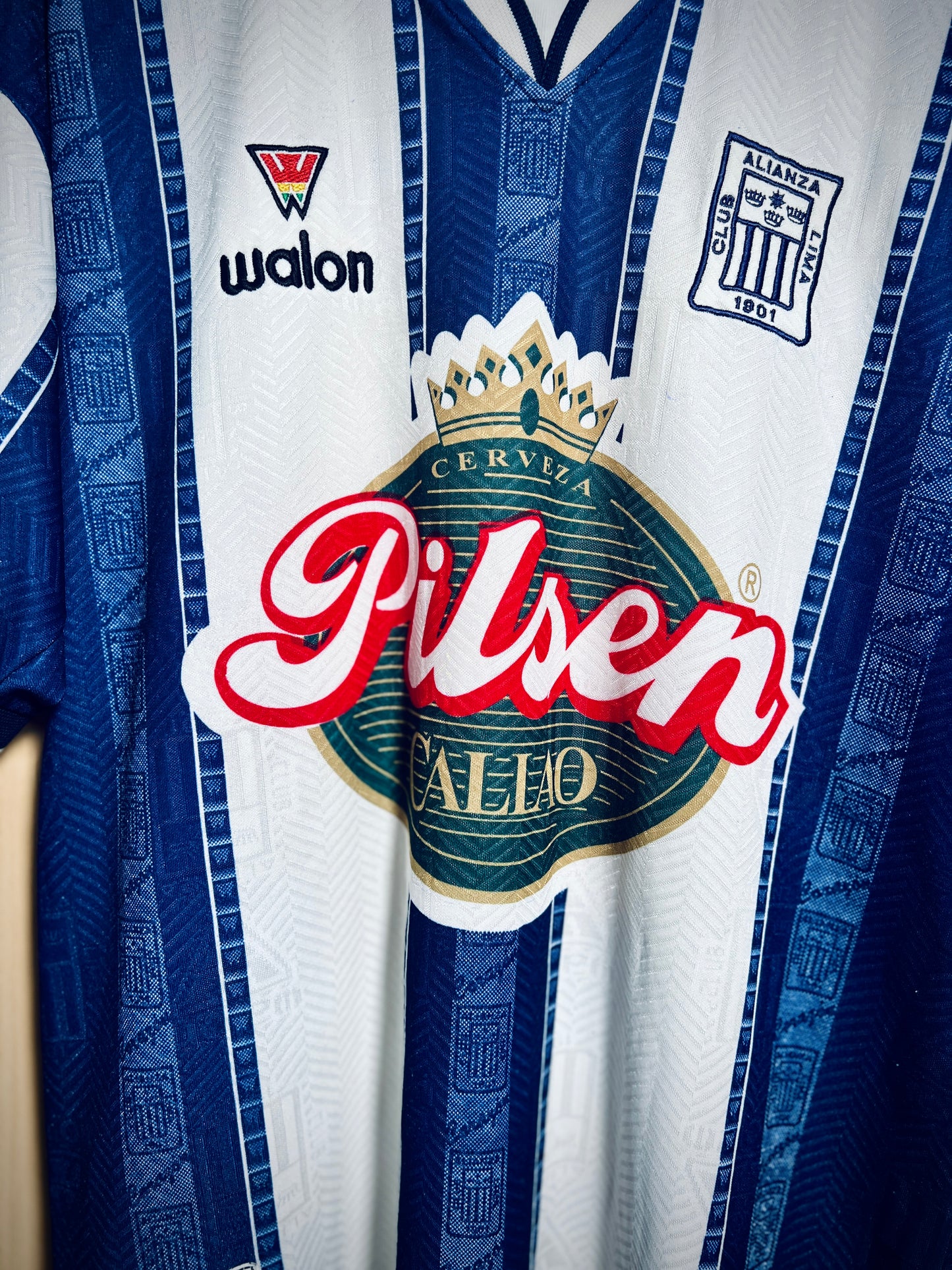 Alianza Lima 2000-01 Home Match Shirt Francisco Hernández #2