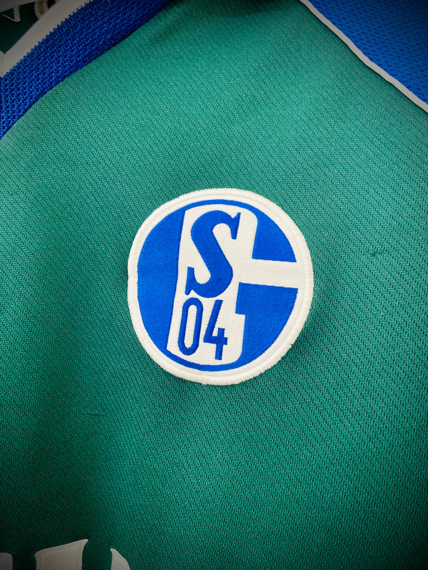 Schalke 04 1999-00 Away Shirt