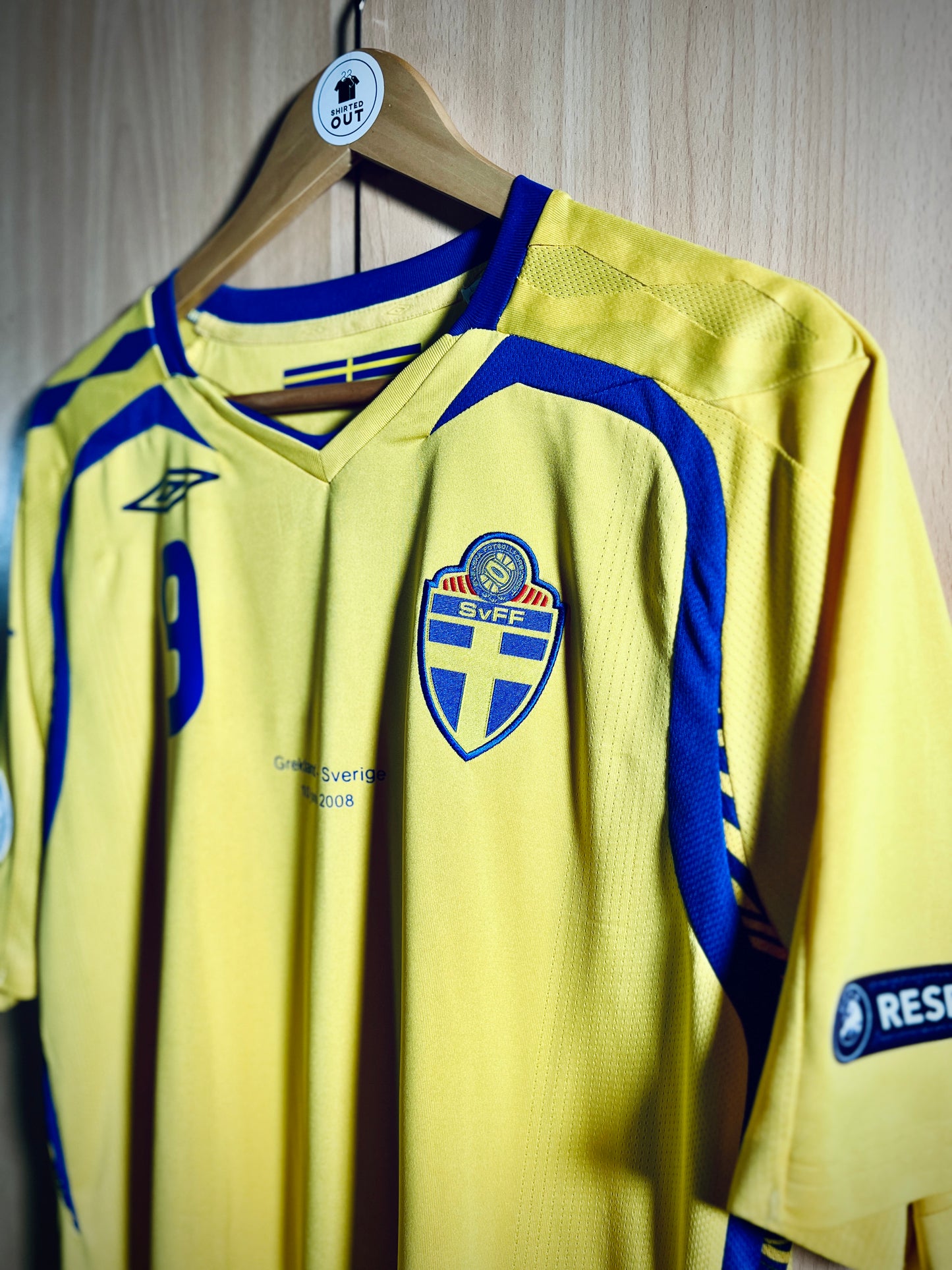 Sweden 2008 Euro home Shirt LJUNGBERG #9