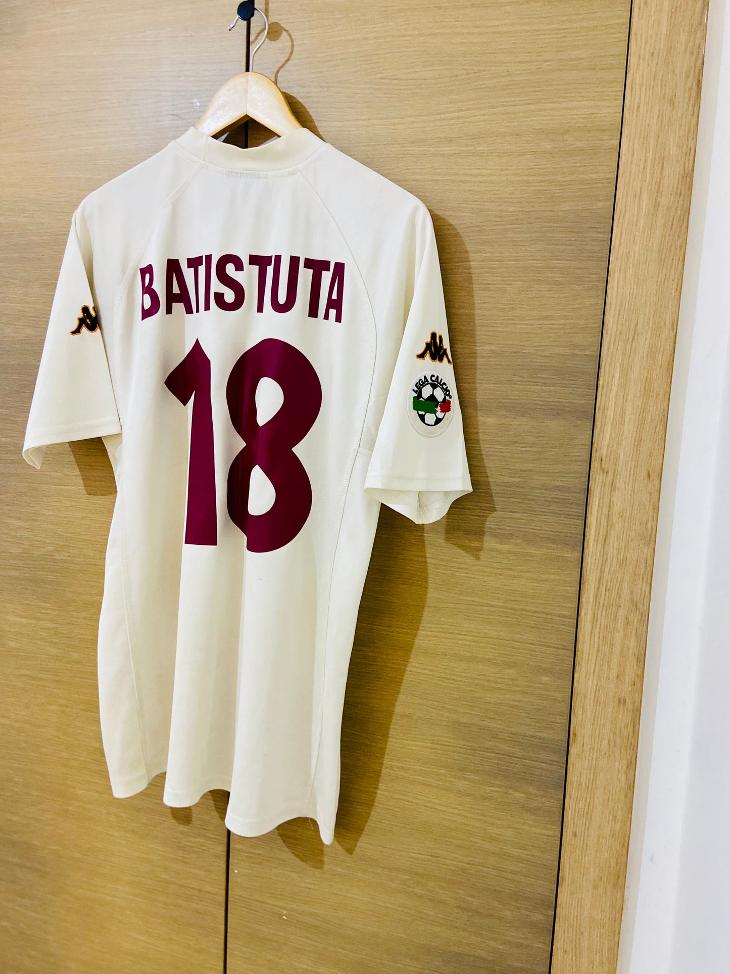 AS Roma 2000-01 Away Calcio Shirt Batistuta #18