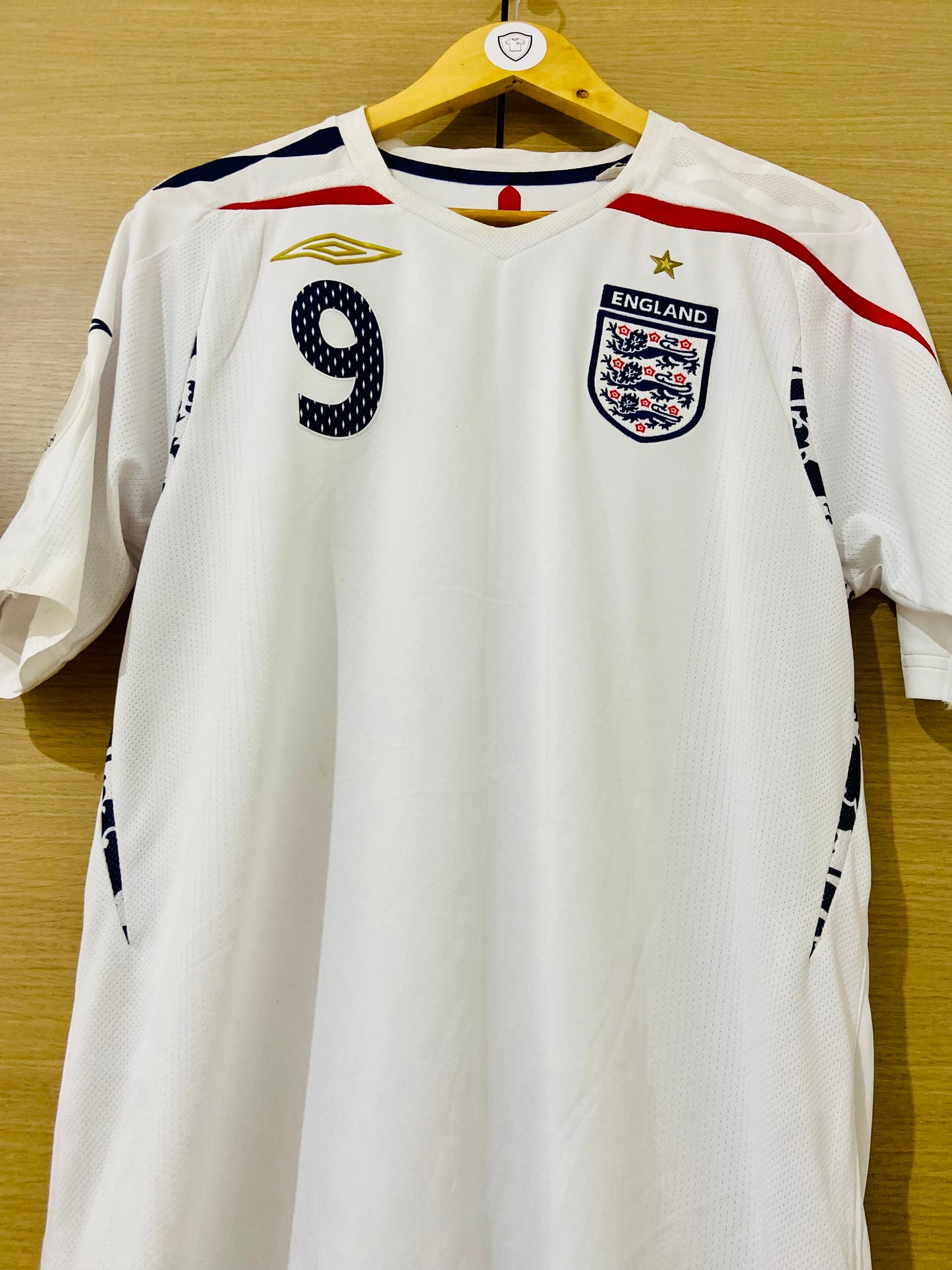 England 2007-09 Home Euro 2008 Qualifiers Shirt Rooney #9