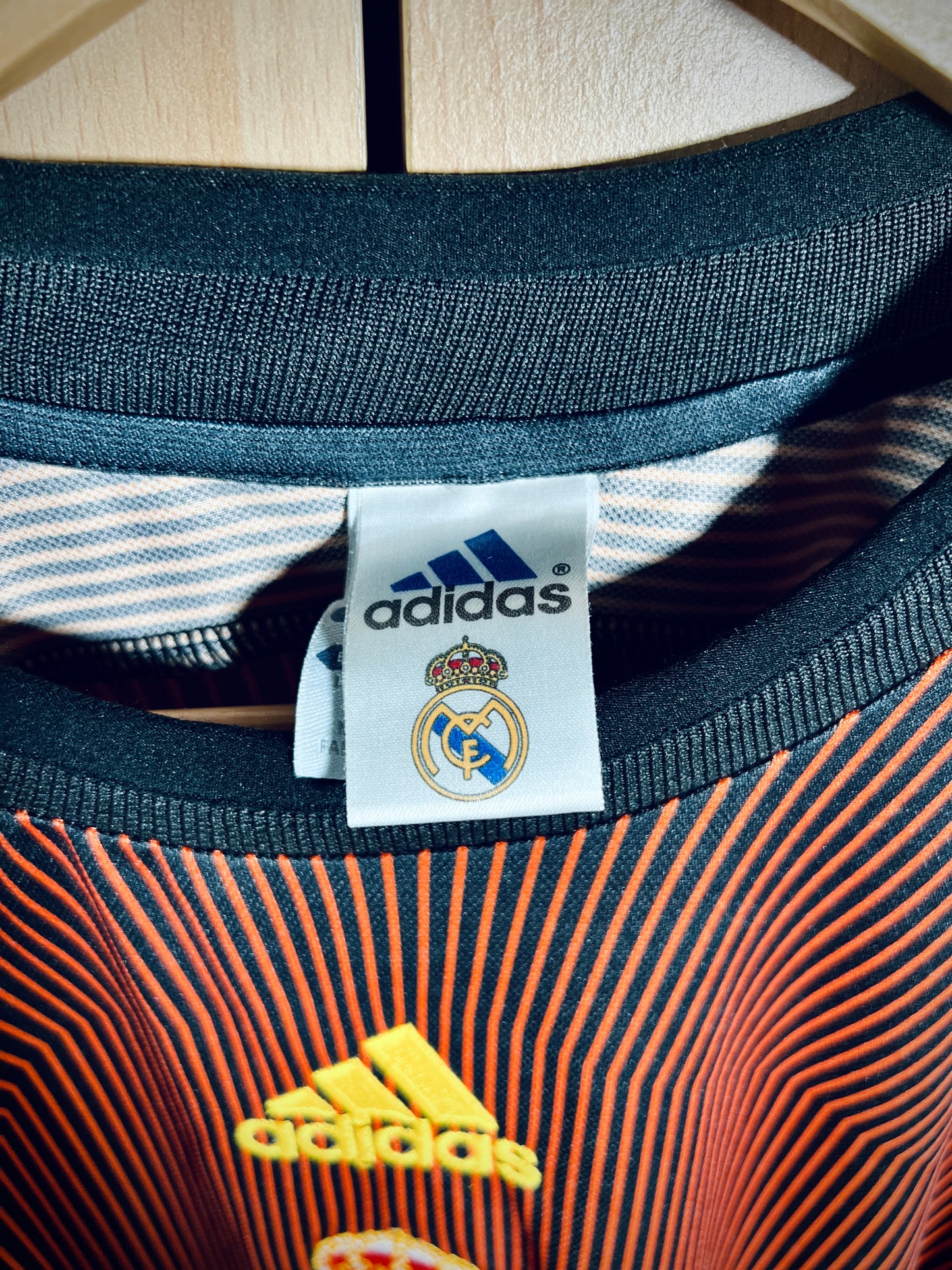 Real Madrid 2003-04 GK Shirt CASILLAS #1
