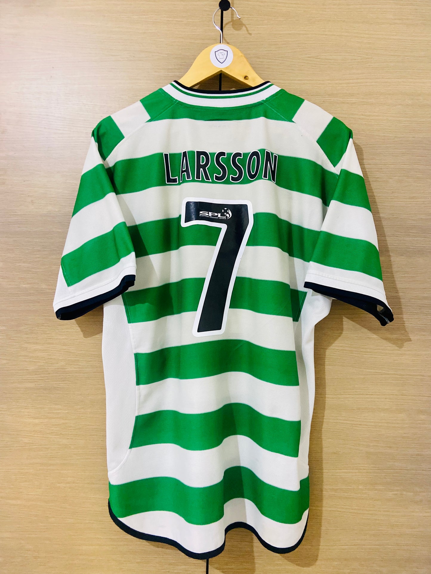 Celtic Glasgow 2001-03 Home Shirt Larsson #7