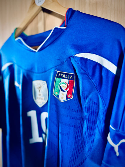 Italy 2010 WC home shirt ZAMBROTTA #19