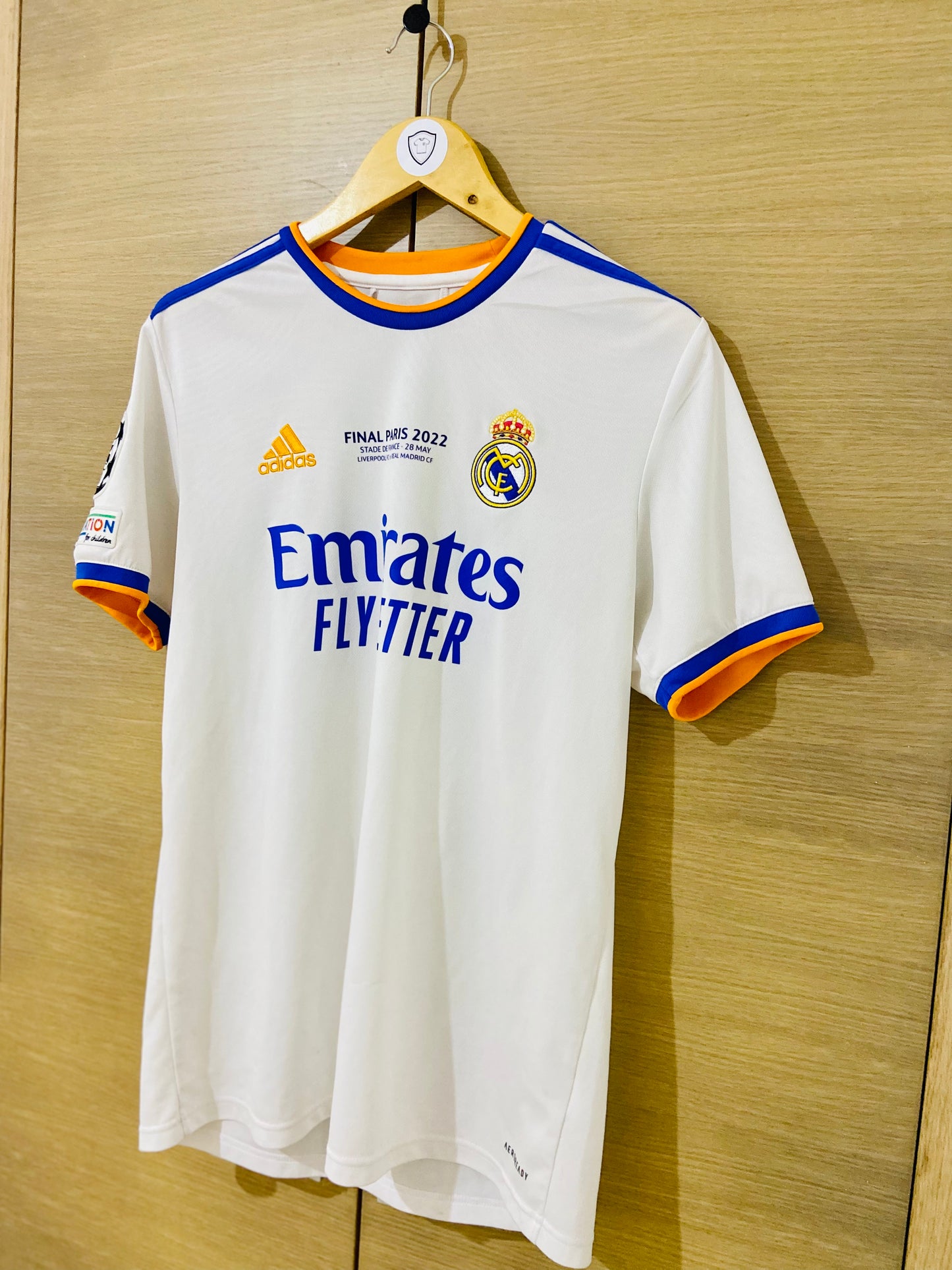 Real Madrid 2021-22 Home Shirt Benzema #9 (Final Paris 2022 edition)