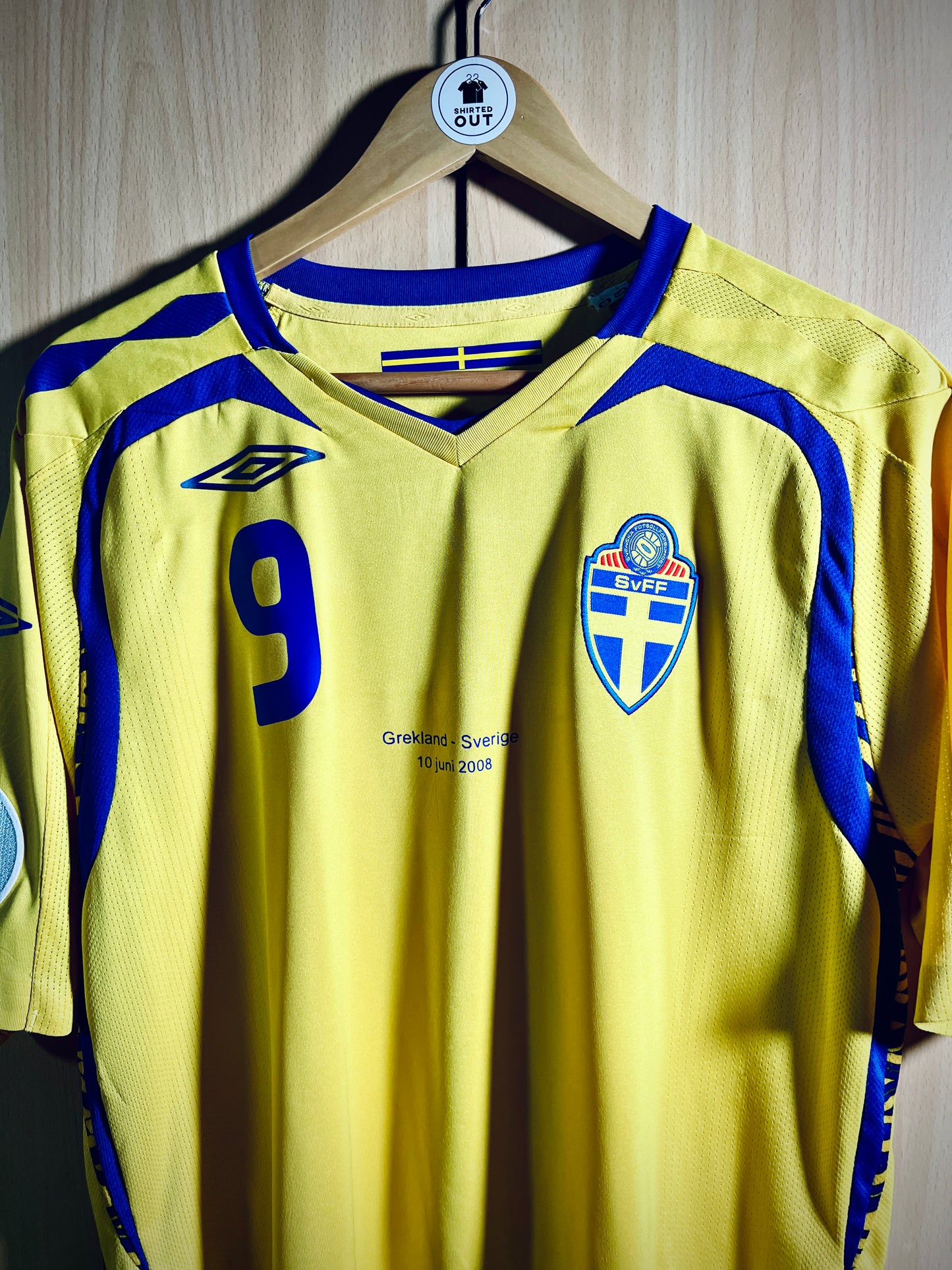 Sweden 2008 Euro home Shirt LJUNGBERG #9