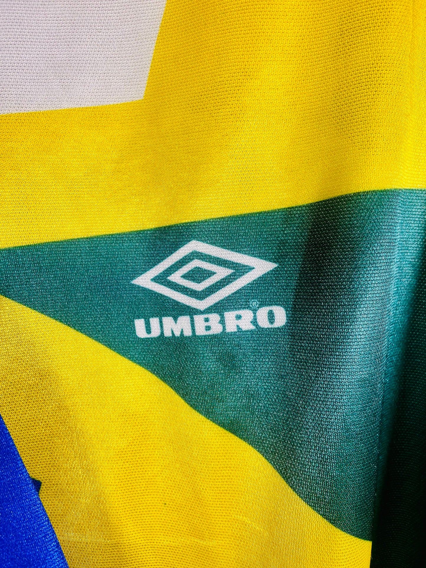 Brazil 1991-93 Training Umbro Shirt