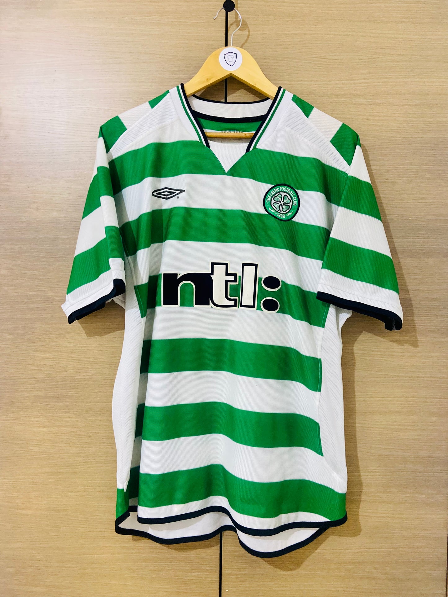 Celtic Glasgow 2001-03 Home Shirt Larsson #7