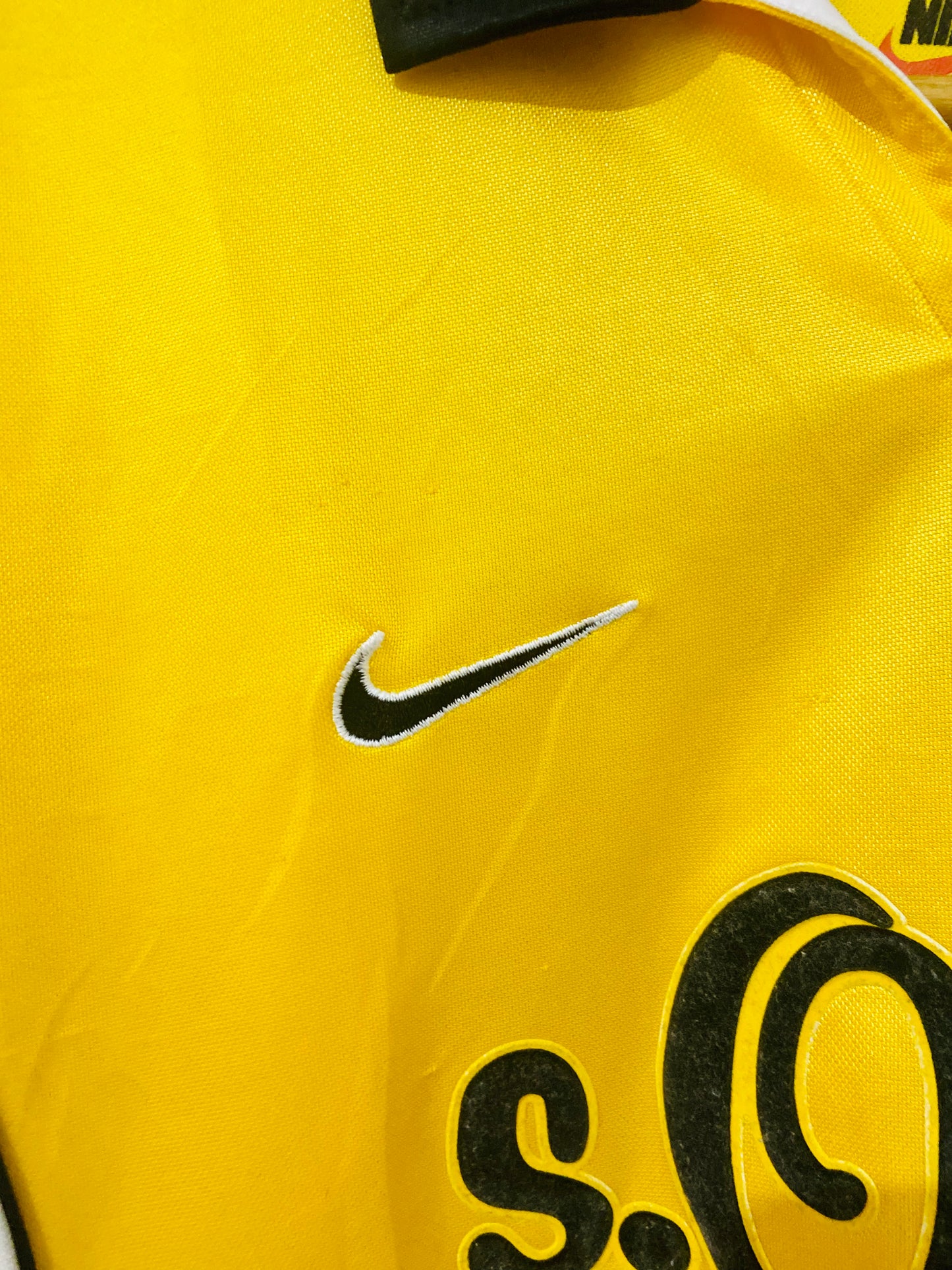 Borussia Dortmund 1998-00 Home Shirt