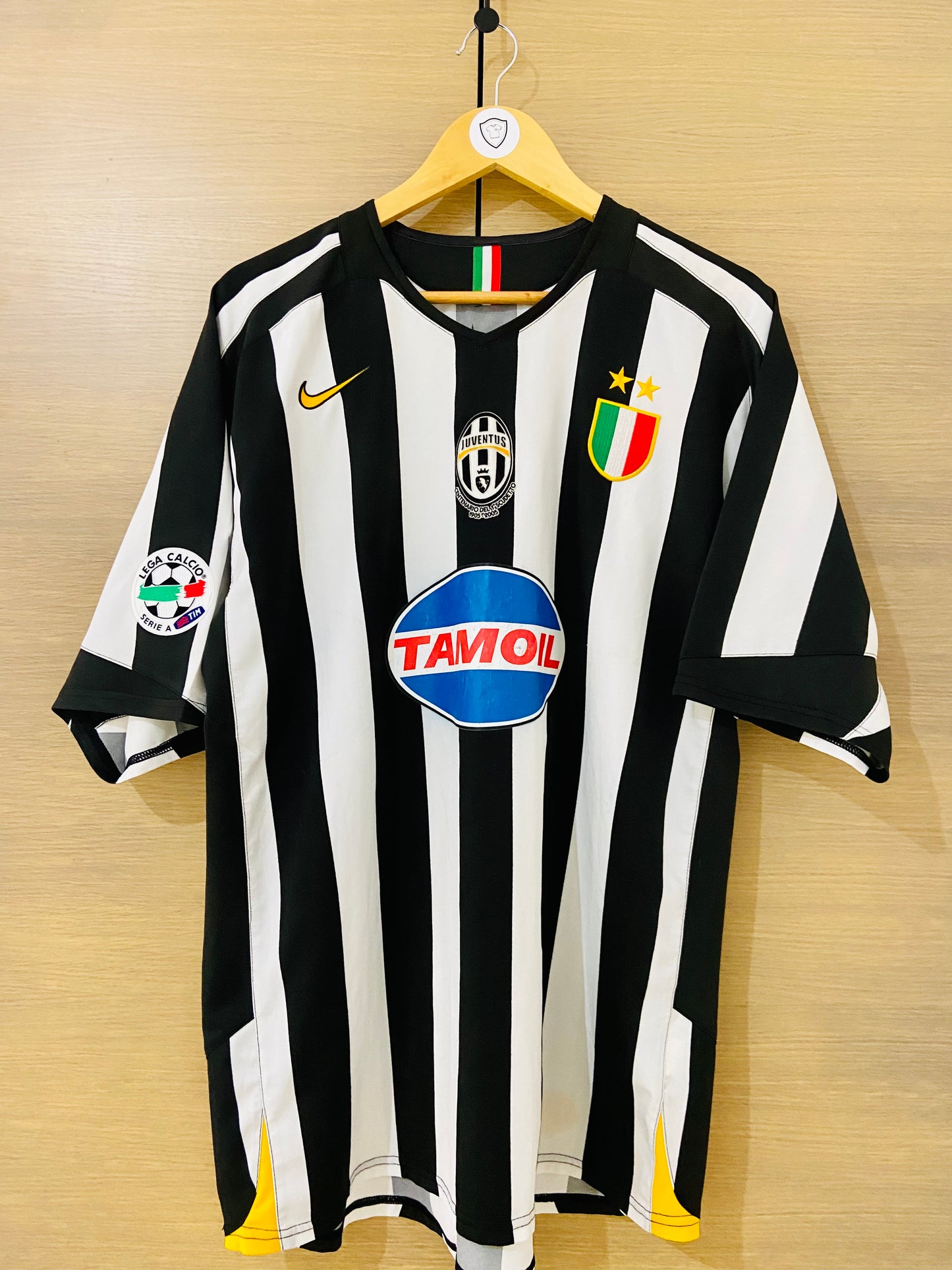 Juventus 2005-06 Home Shirt Ibrahimovic #9