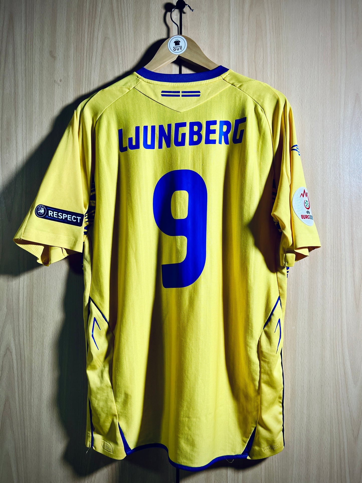 Sweden 2008 Euro home Shirt LJUNGBERG #9