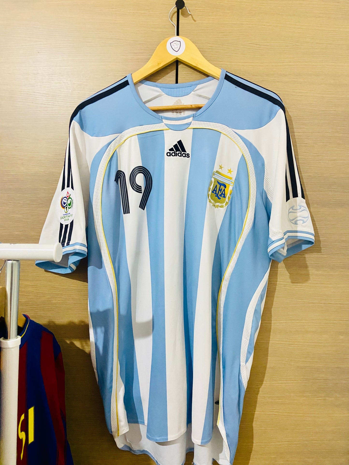 Argentina 2006 Home Shirt Messi #19