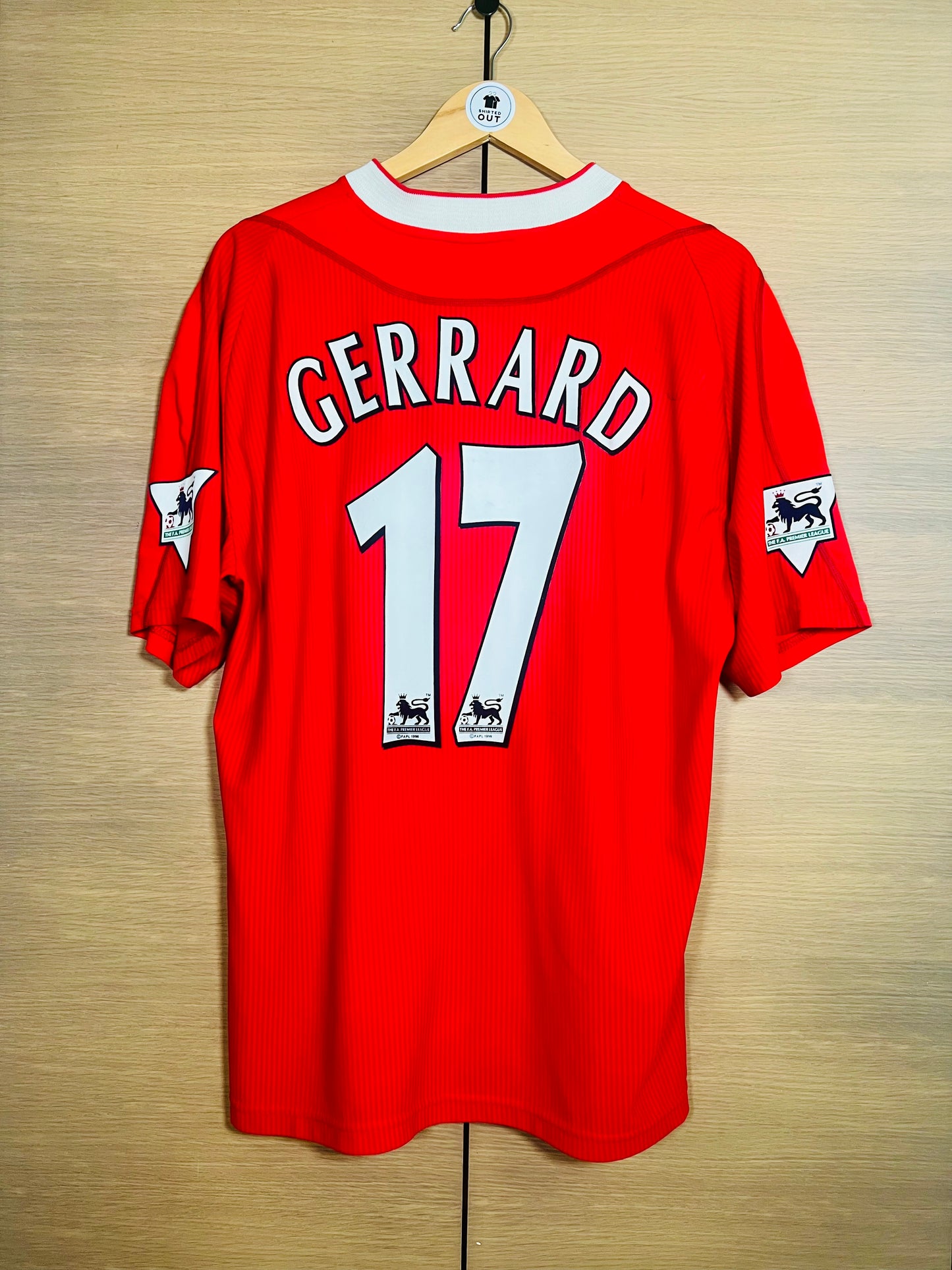 Liverpool 2002-04 Home PL Shirt Gerrard #17