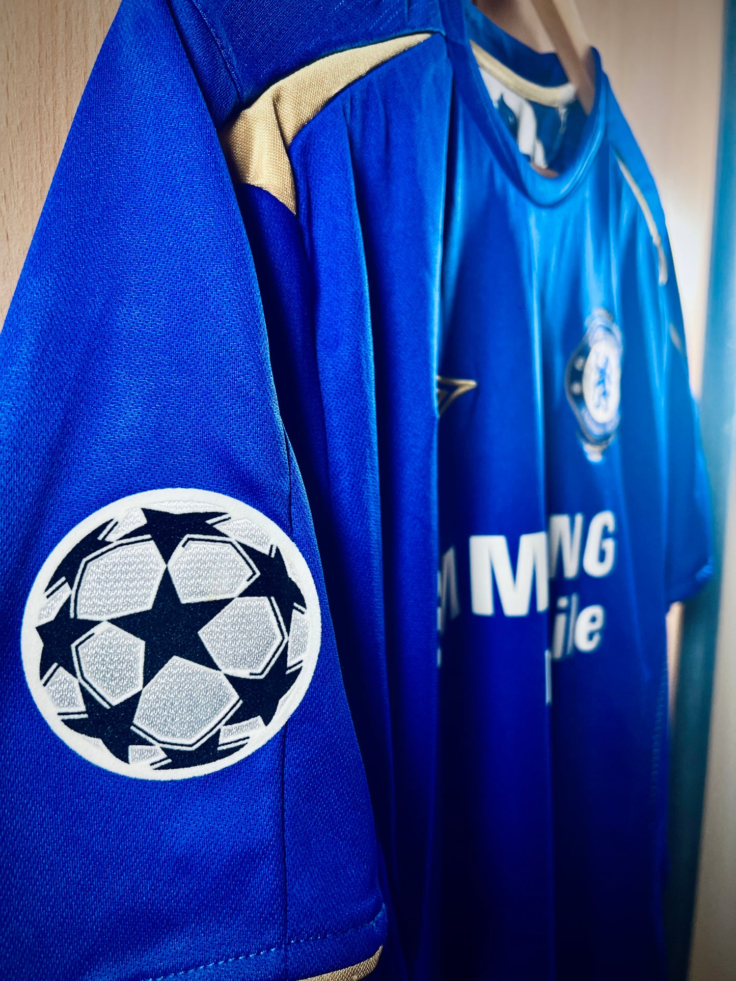Chelsea 2005-06 Home Centenary CL Shirt CRESPO #9