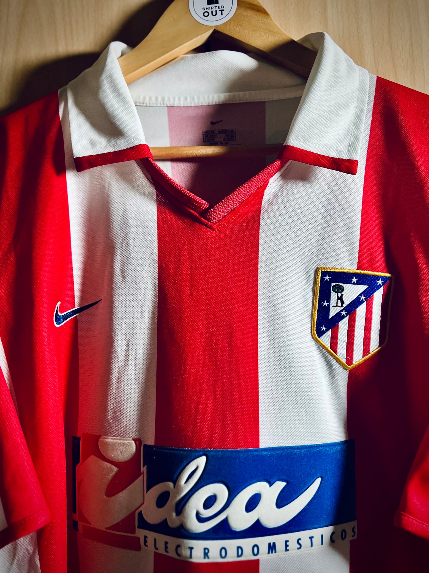 Atletico Madrid 2001-02 Home Shirt CORREA #10