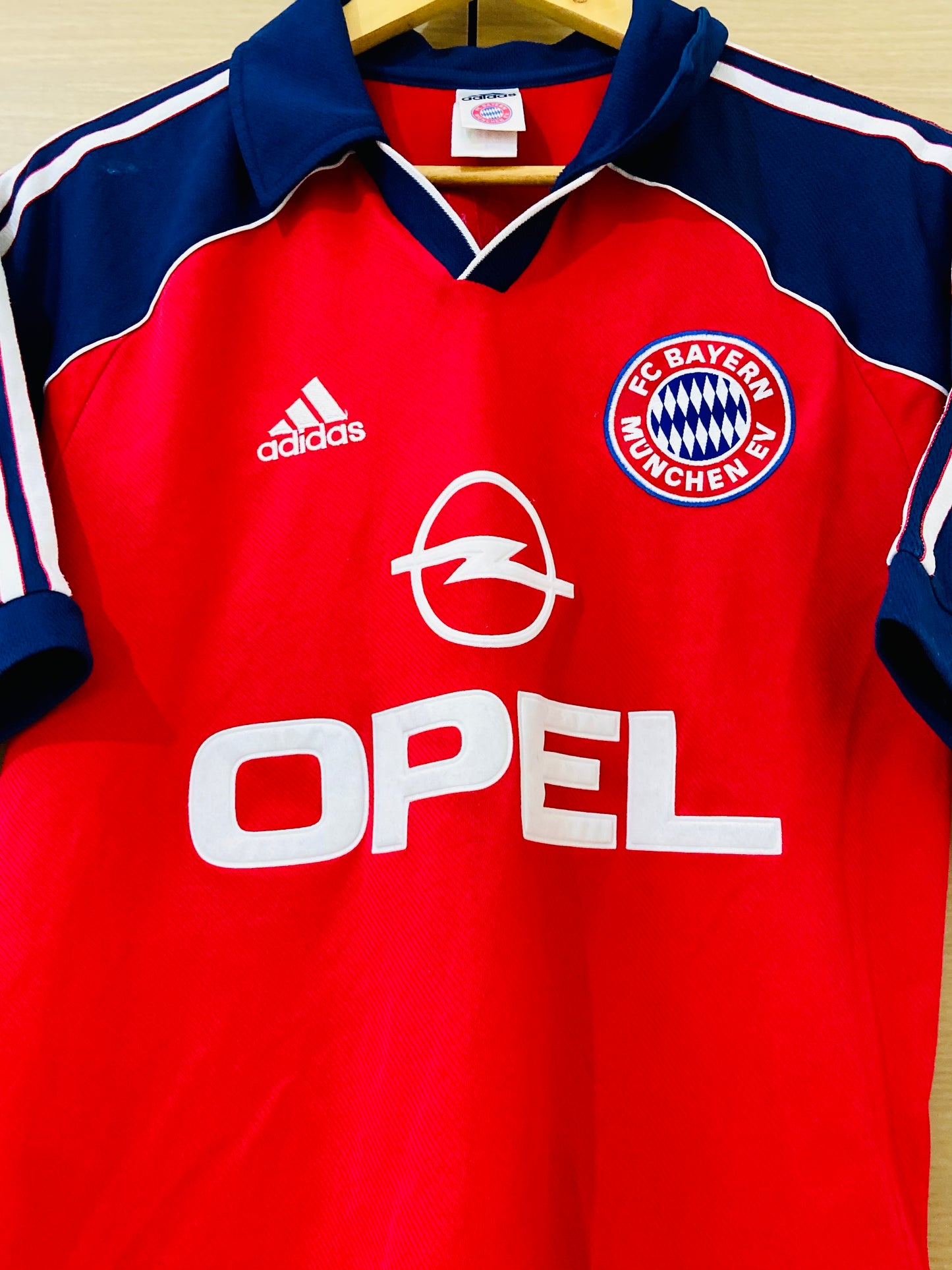 Bayern Munich 1999-01 Home Shirt Matthaus #10