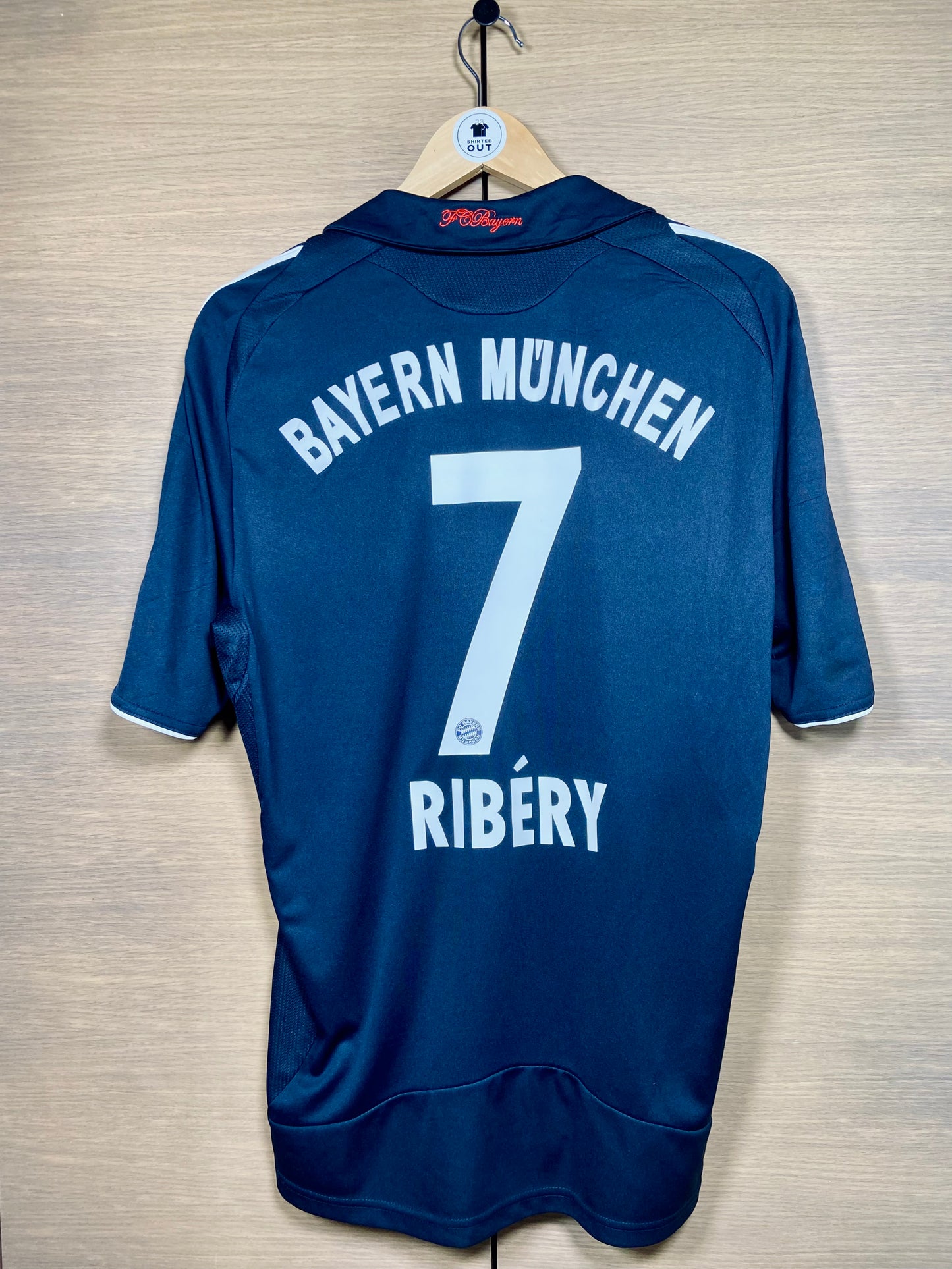 Bayern  Munich 2008-09 Away Shirt Ribéry #7