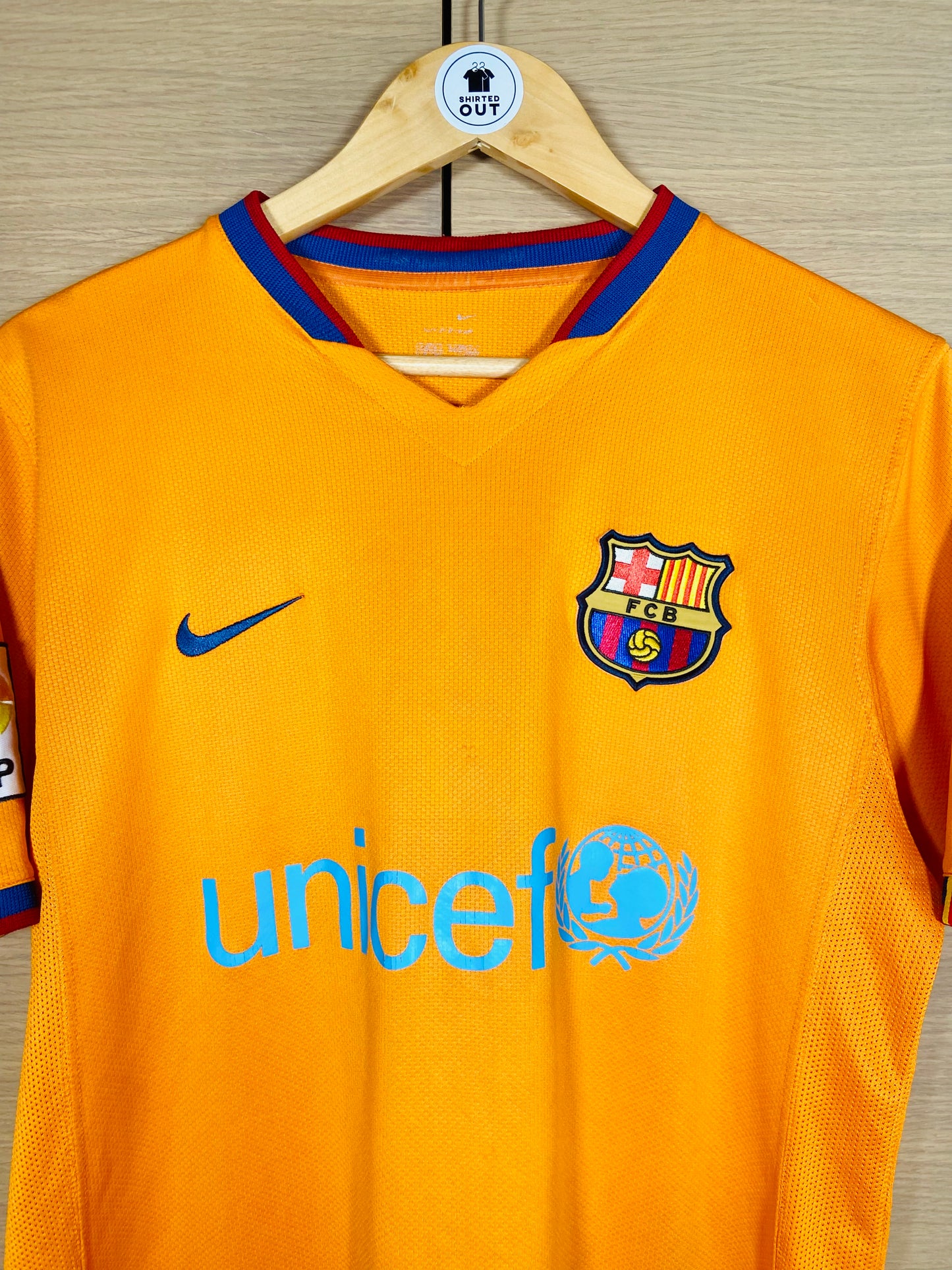 Barcelona 2006-08 Away Shirt Messi #19