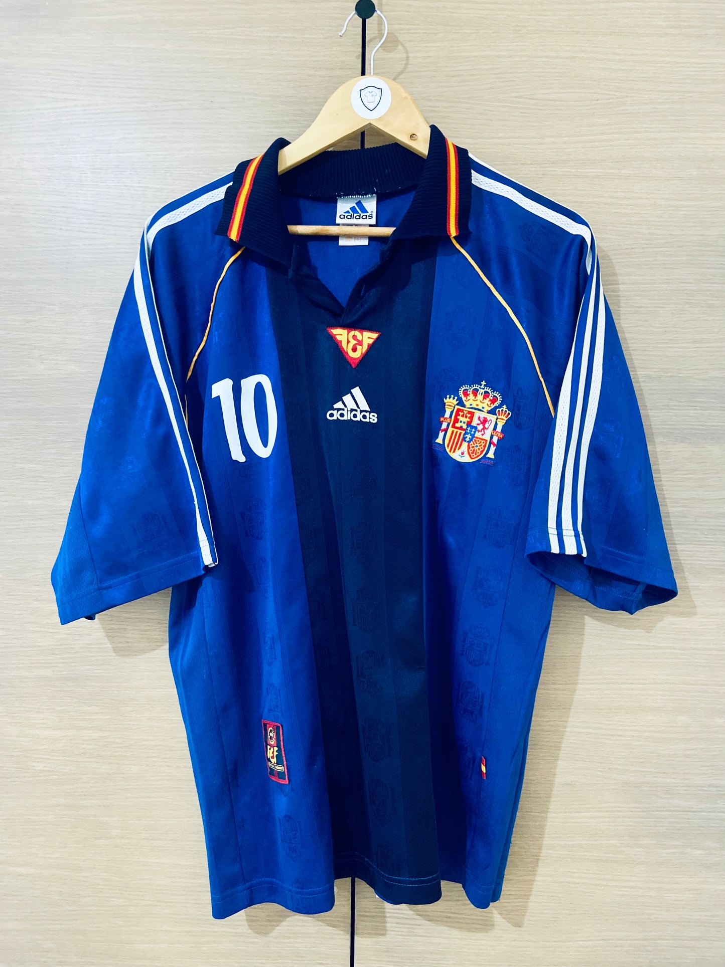 Spain 1998 Away Shirt Raul #10