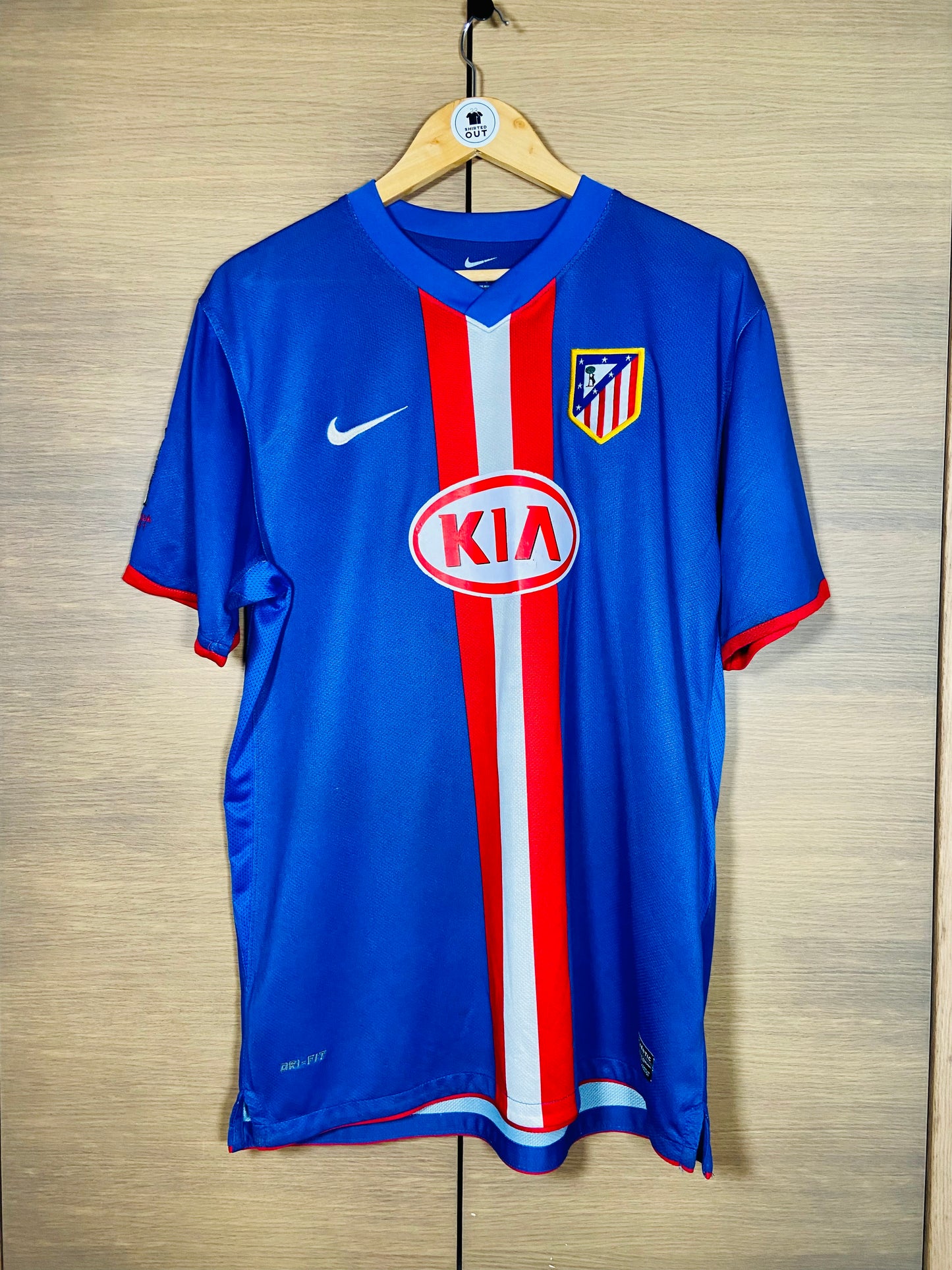 Atletico Madrid 2010-11 Away Shirt Forlan #7