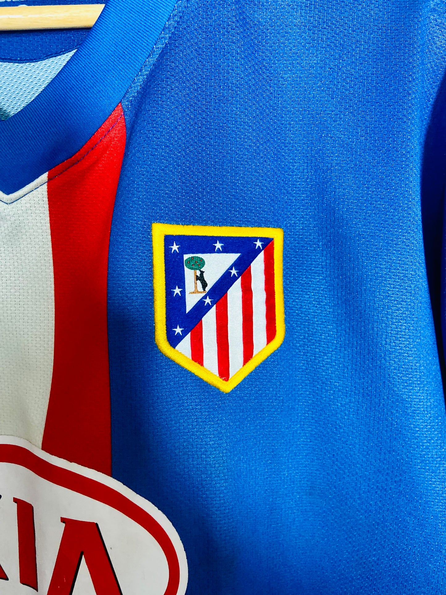 Atletico Madrid 2010-11 Away Shirt Forlan #7