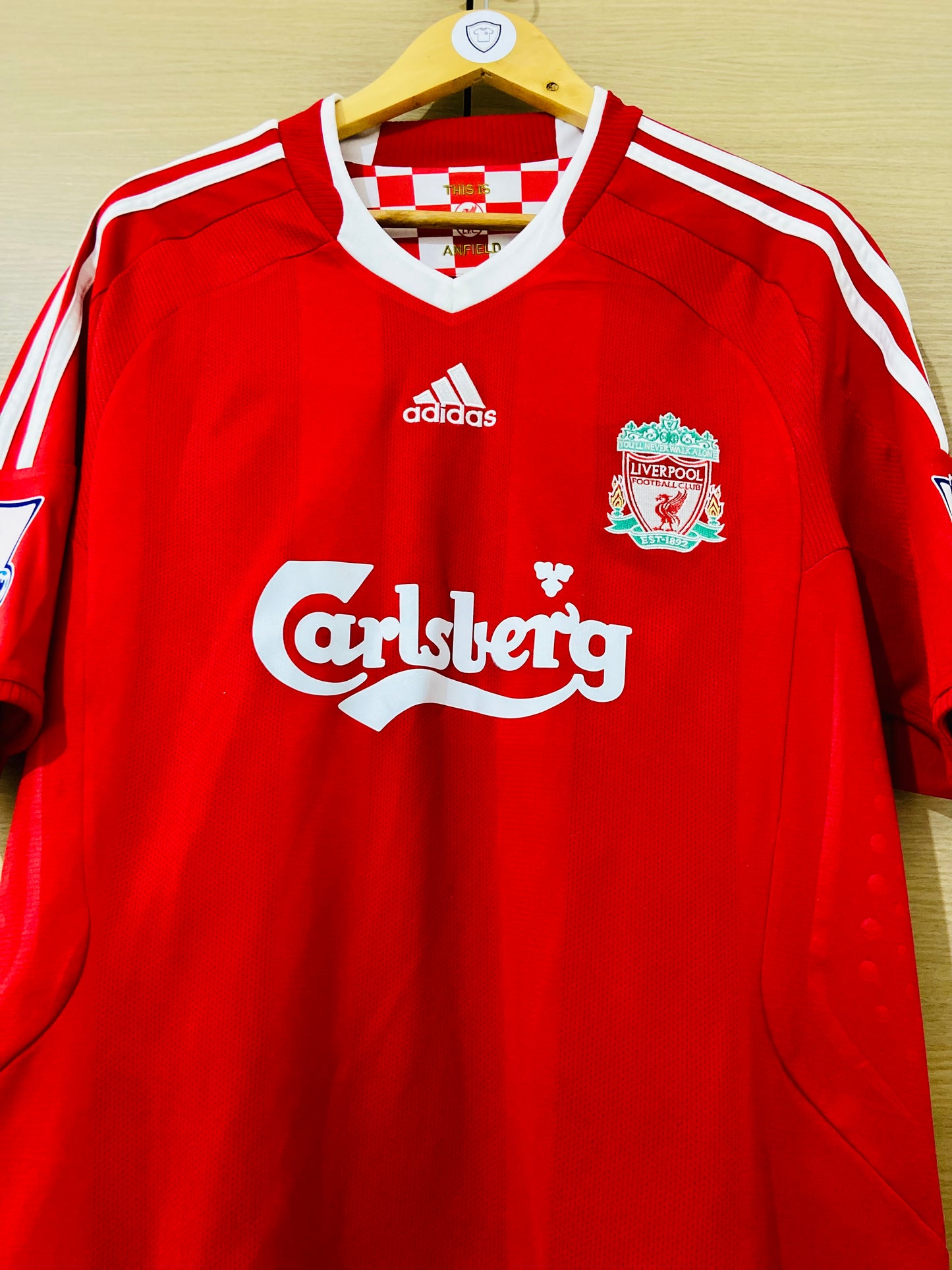 Liverpool 2008-10 Home PL Shirt Torres #9