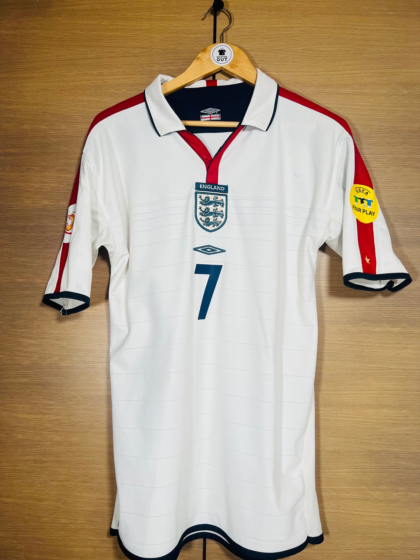 England 2004 Home Euro Shirt Beckham #7 (reversible)