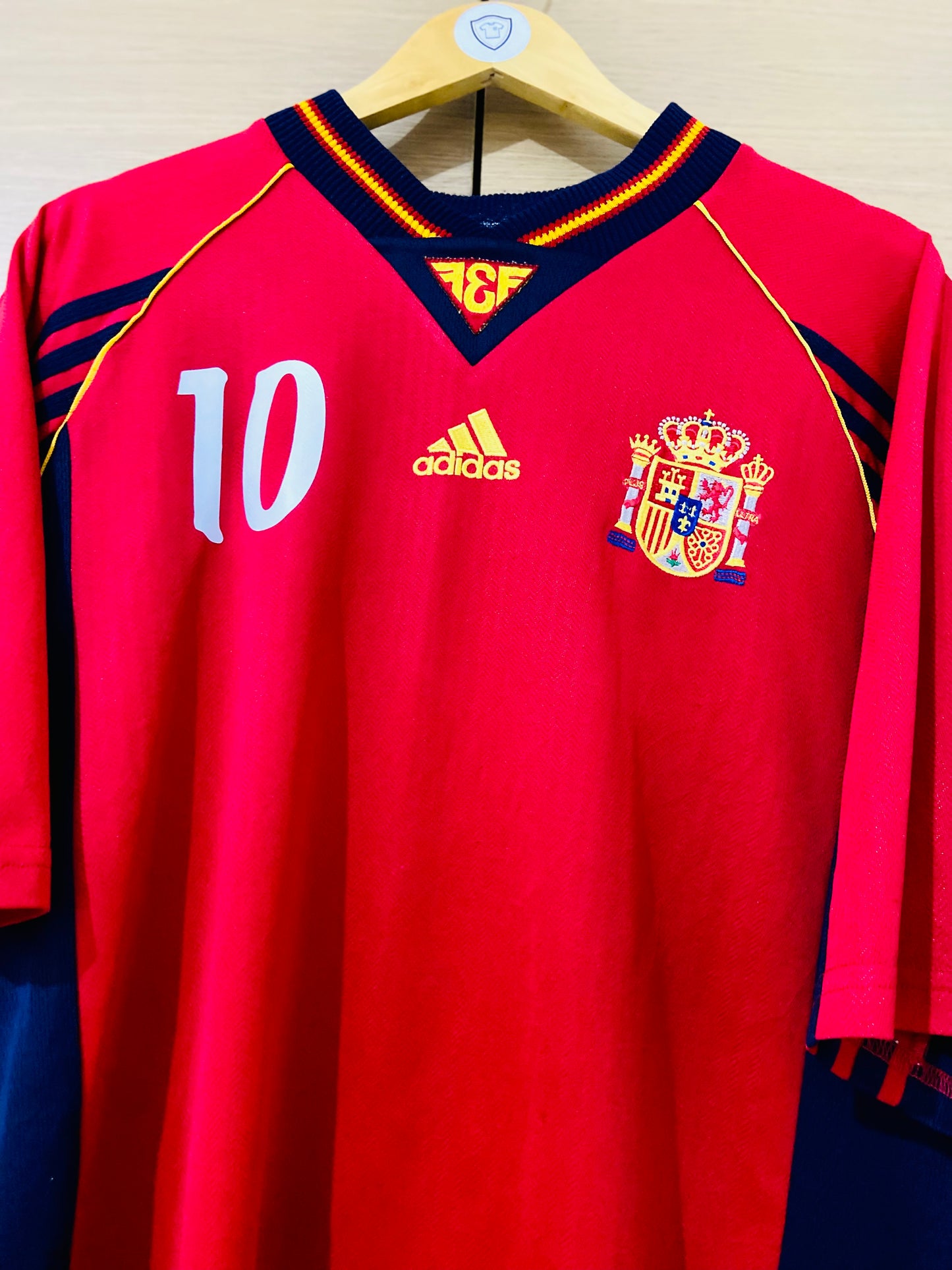 Spain 1998 Home Shirt Raul #10