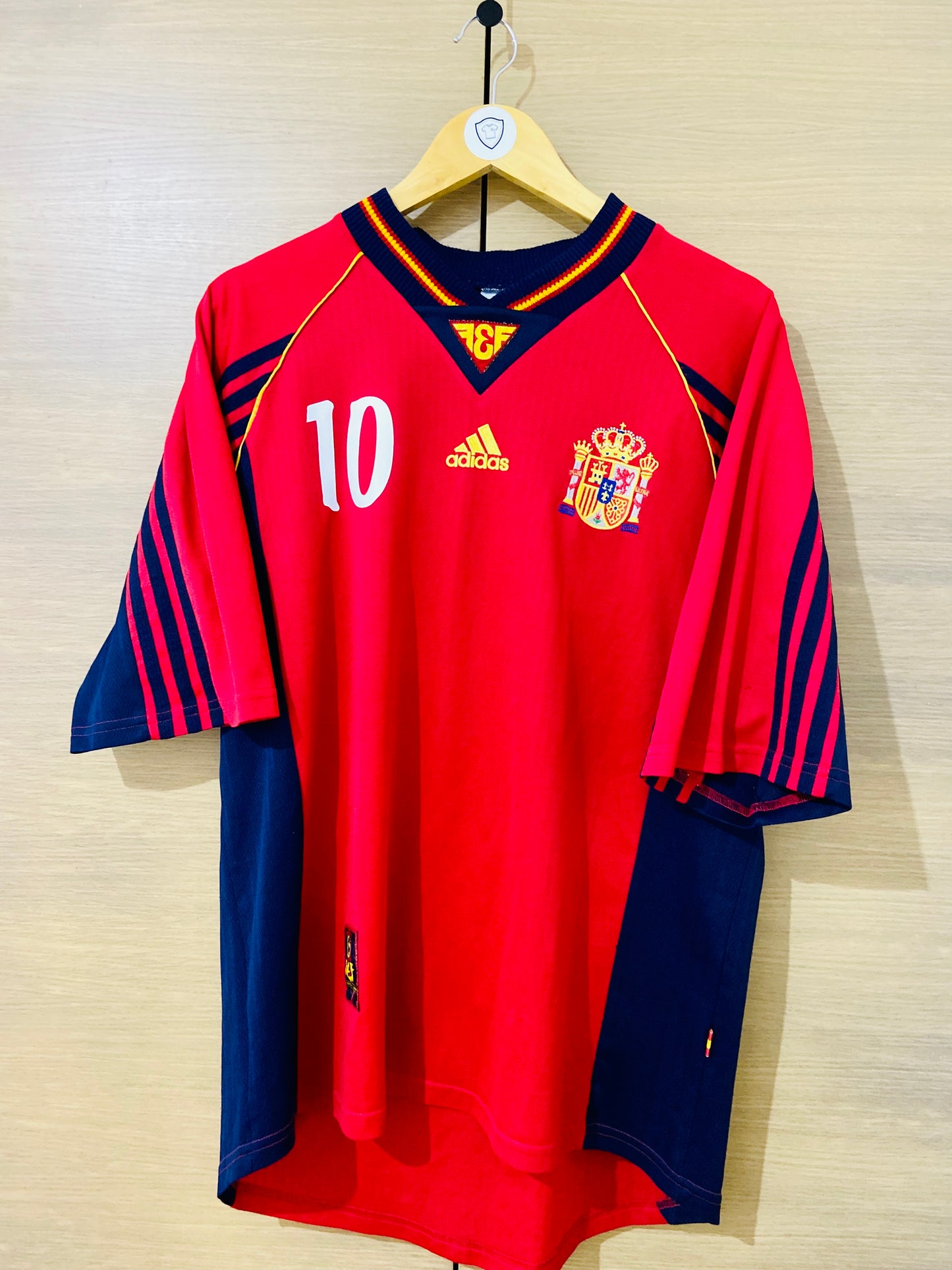 Spain 1998 Home Shirt Raul #10