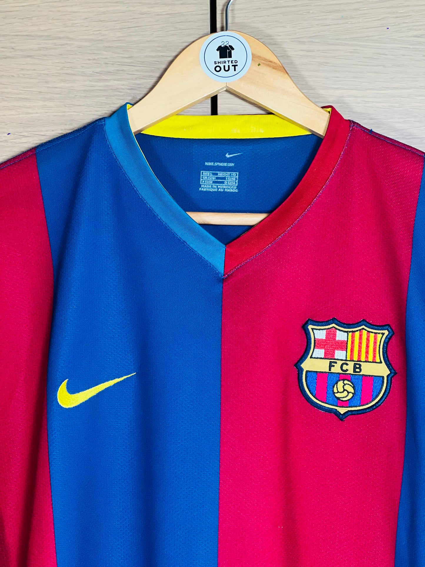 Barcelona 2006-07 Home Shirt Messi  #19 (sponsorless)